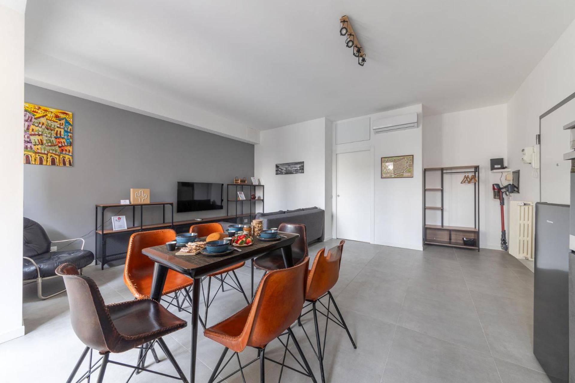Modern And Comfortable In Cenisio Area Apartment *