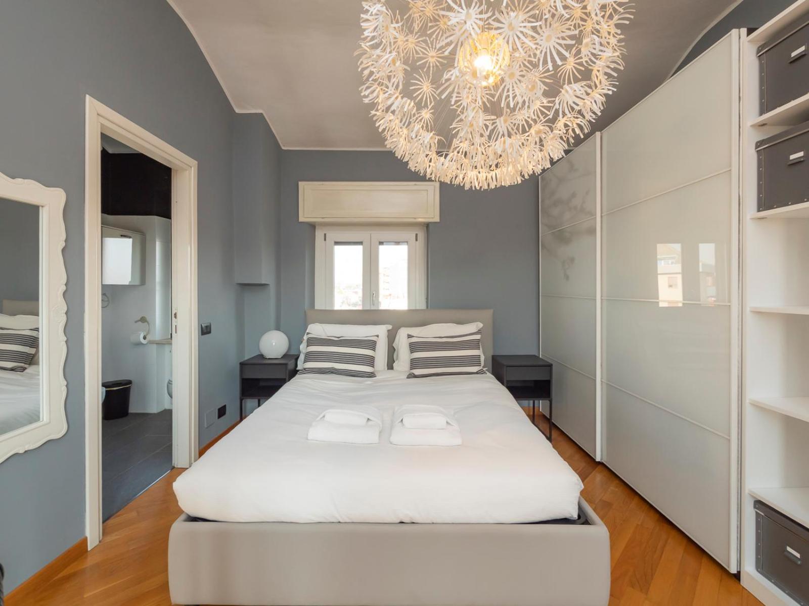 De Angeli San Siro Penthouse With Terraces