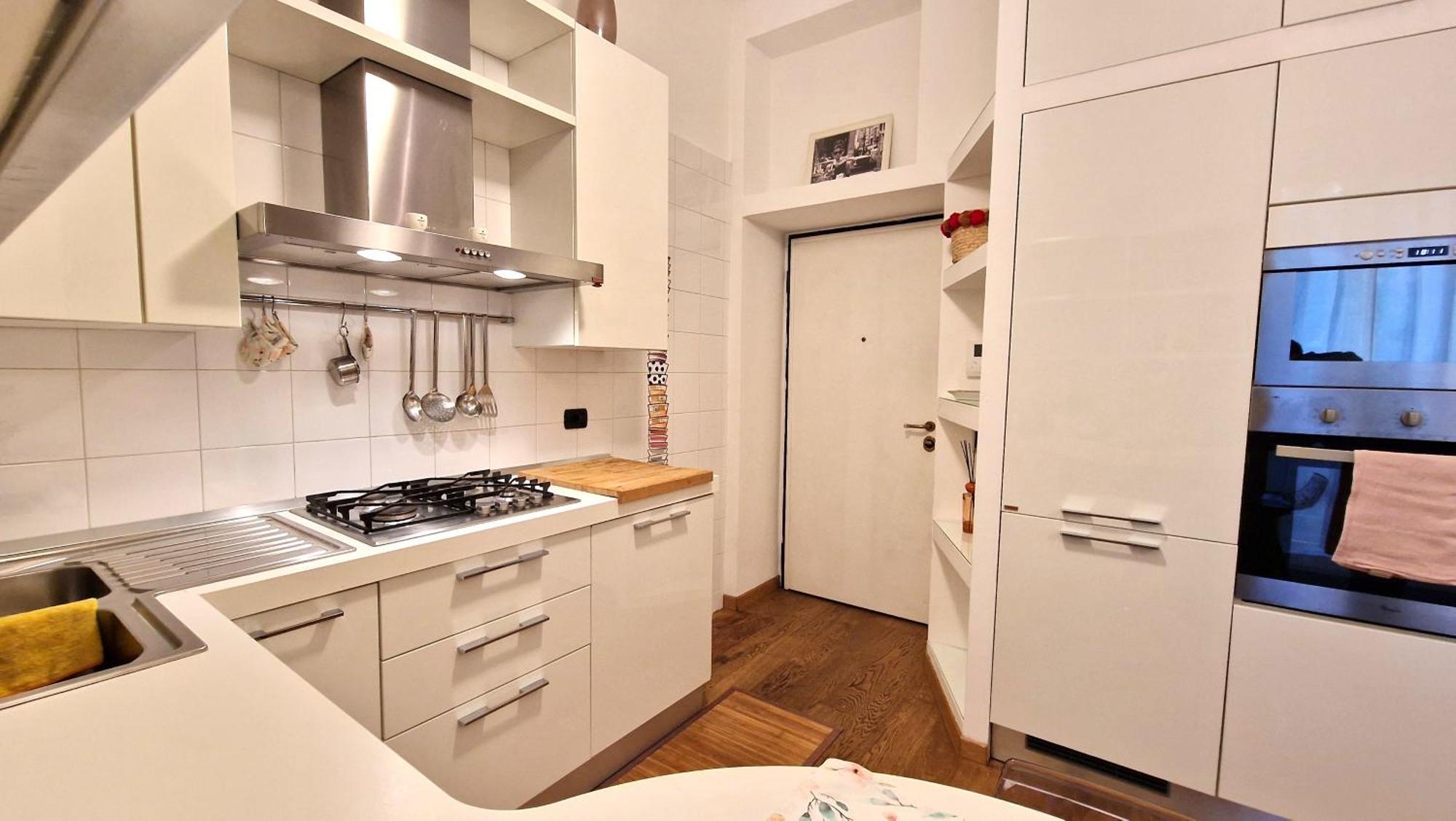 Apartment Milanoflats - Pink Bocconi - Campus- Navigli - Duomo