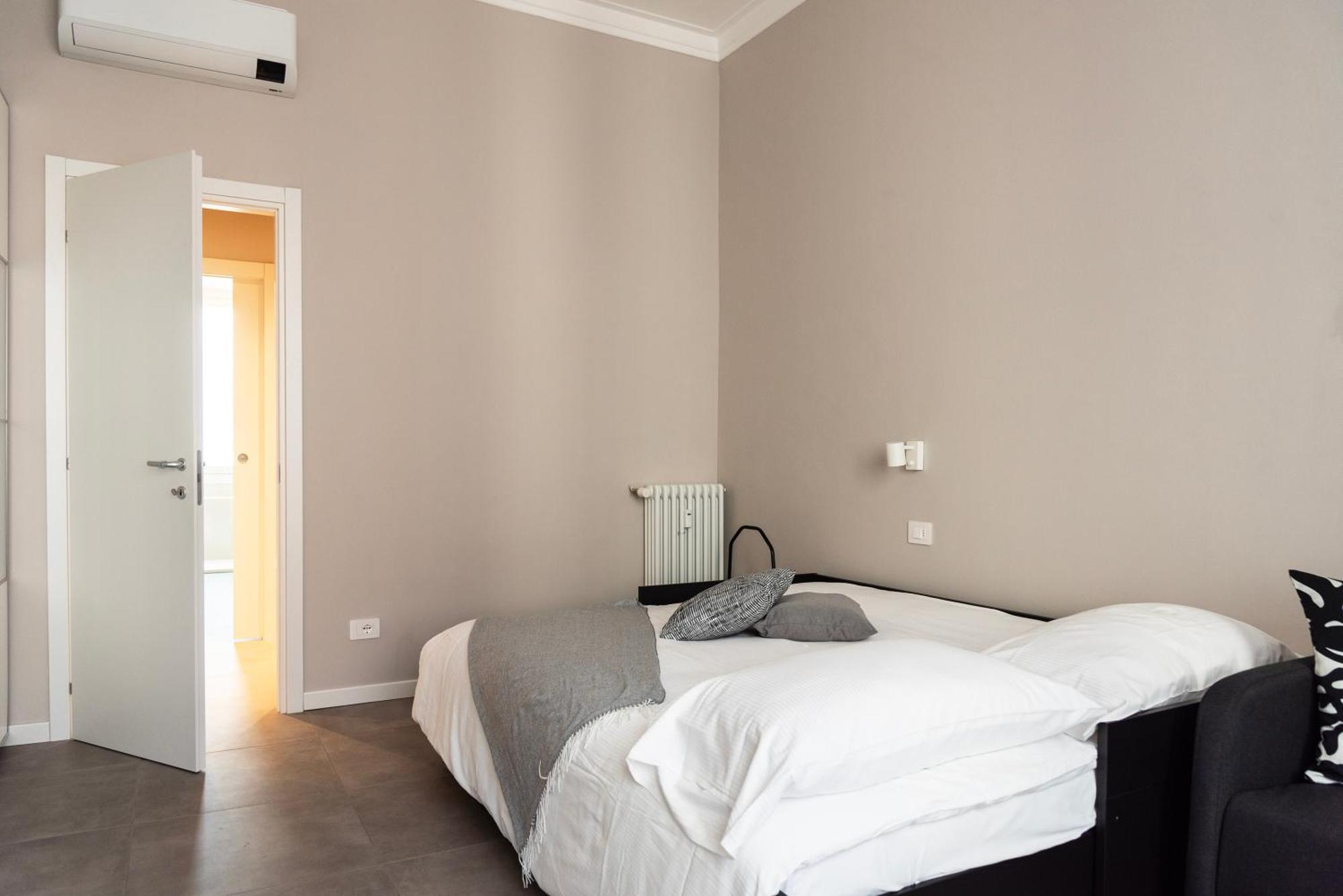 Apartamento Youhosty - 3 Bedroom Citta Studi *