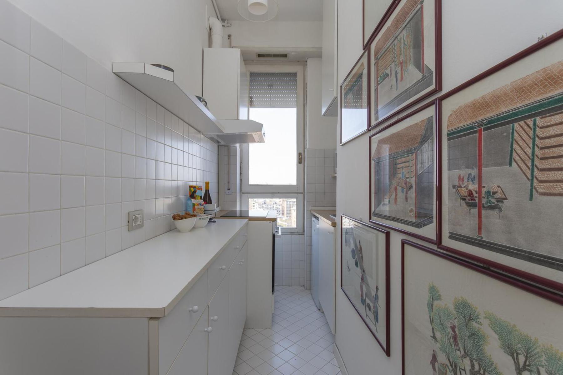 Skyline View Biancamano 1 Bdr With Balcony By Rentopolis Apartment Milan