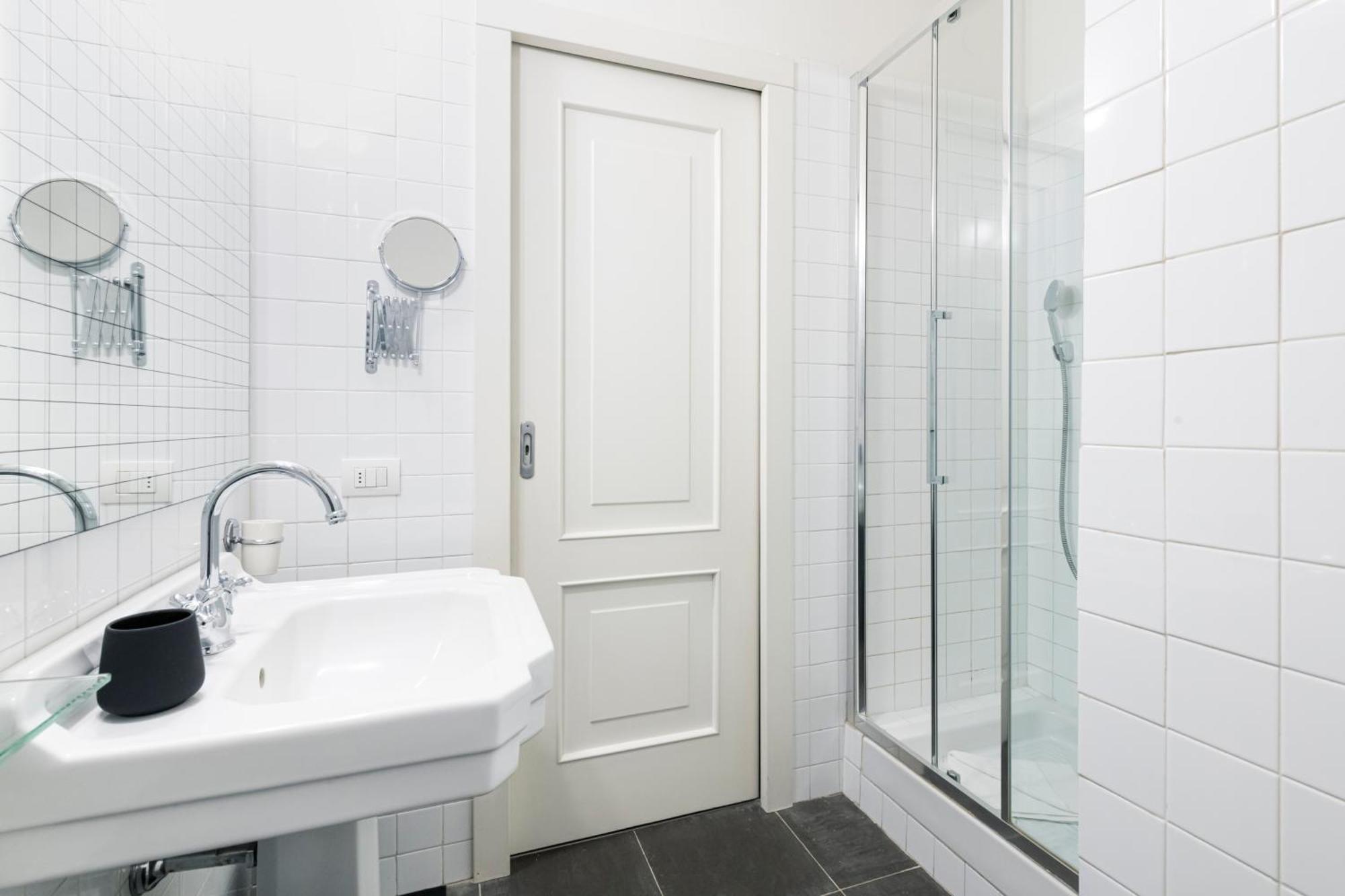 Apartment Lovely On The Navigli River By Easylife