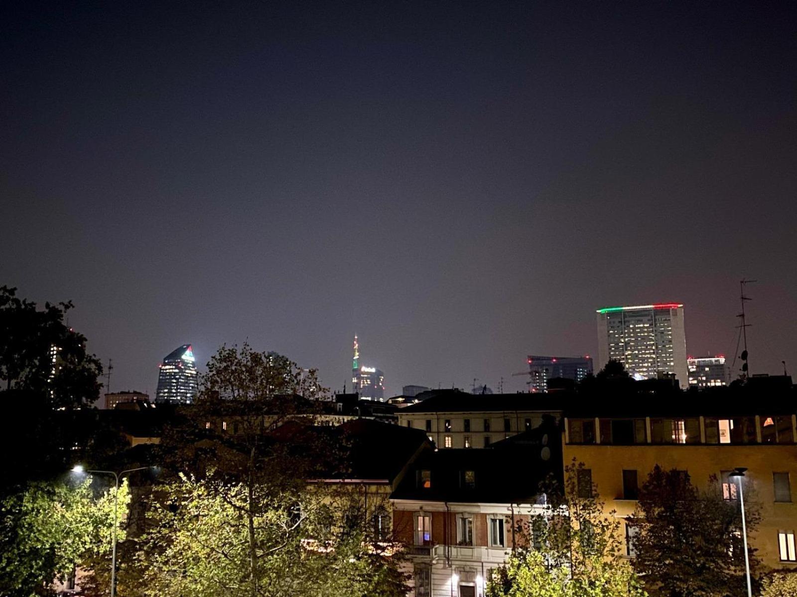 Ampio E Luminoso Bilocale Nel Centro Di Appartamento *