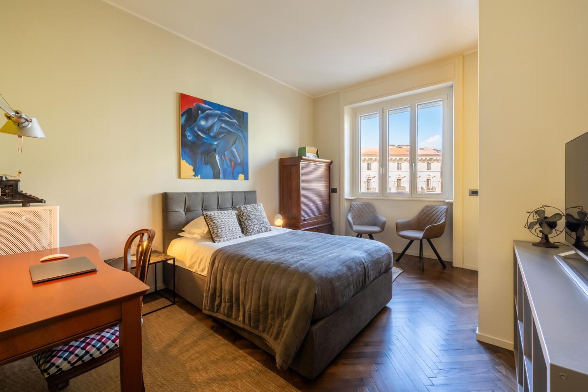 - Elegant Apartment Milan