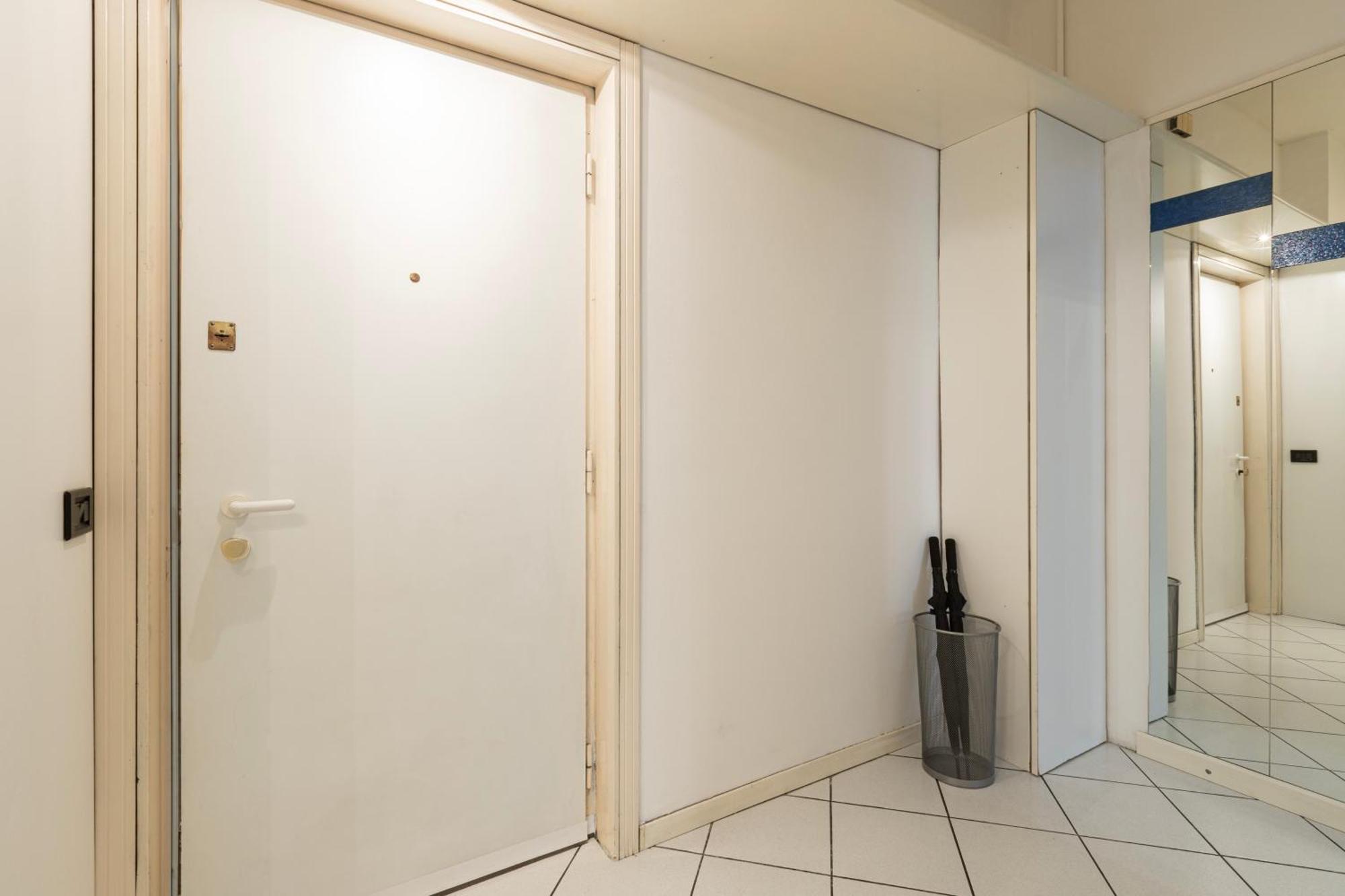 Life - San Siro Your Welcoming Apartment Milan
