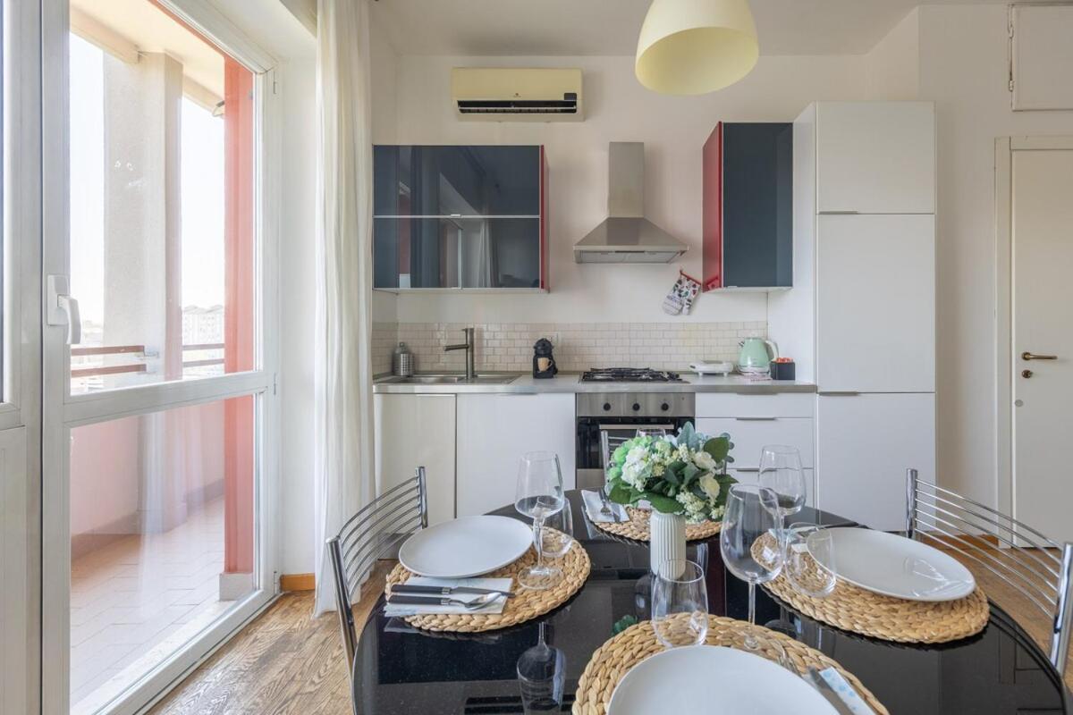 Meravigliosa Vista Su Citylife-famagosta M2,wifi Apartment Milan