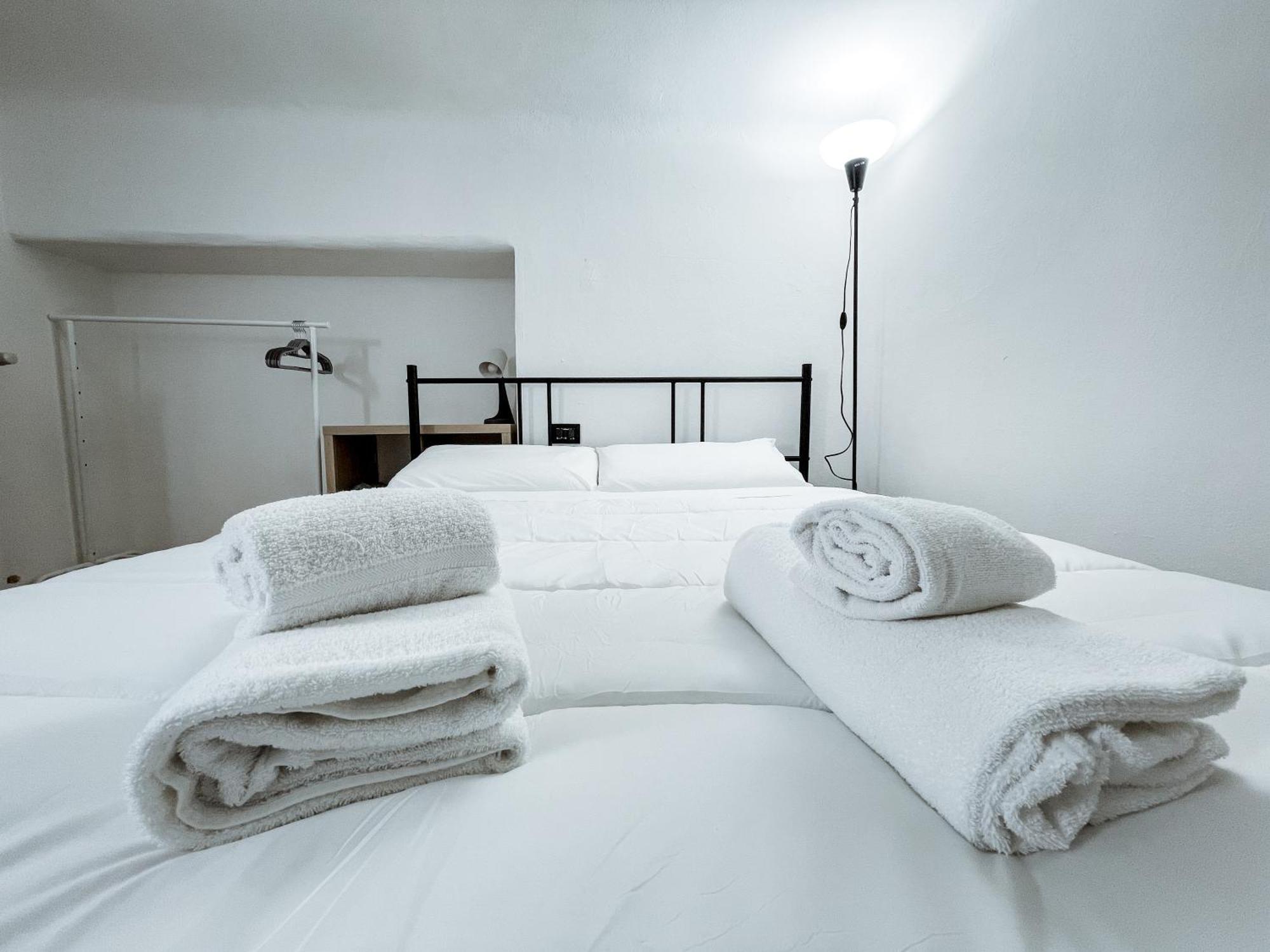 Watt Industrial Loft - Navigli District,