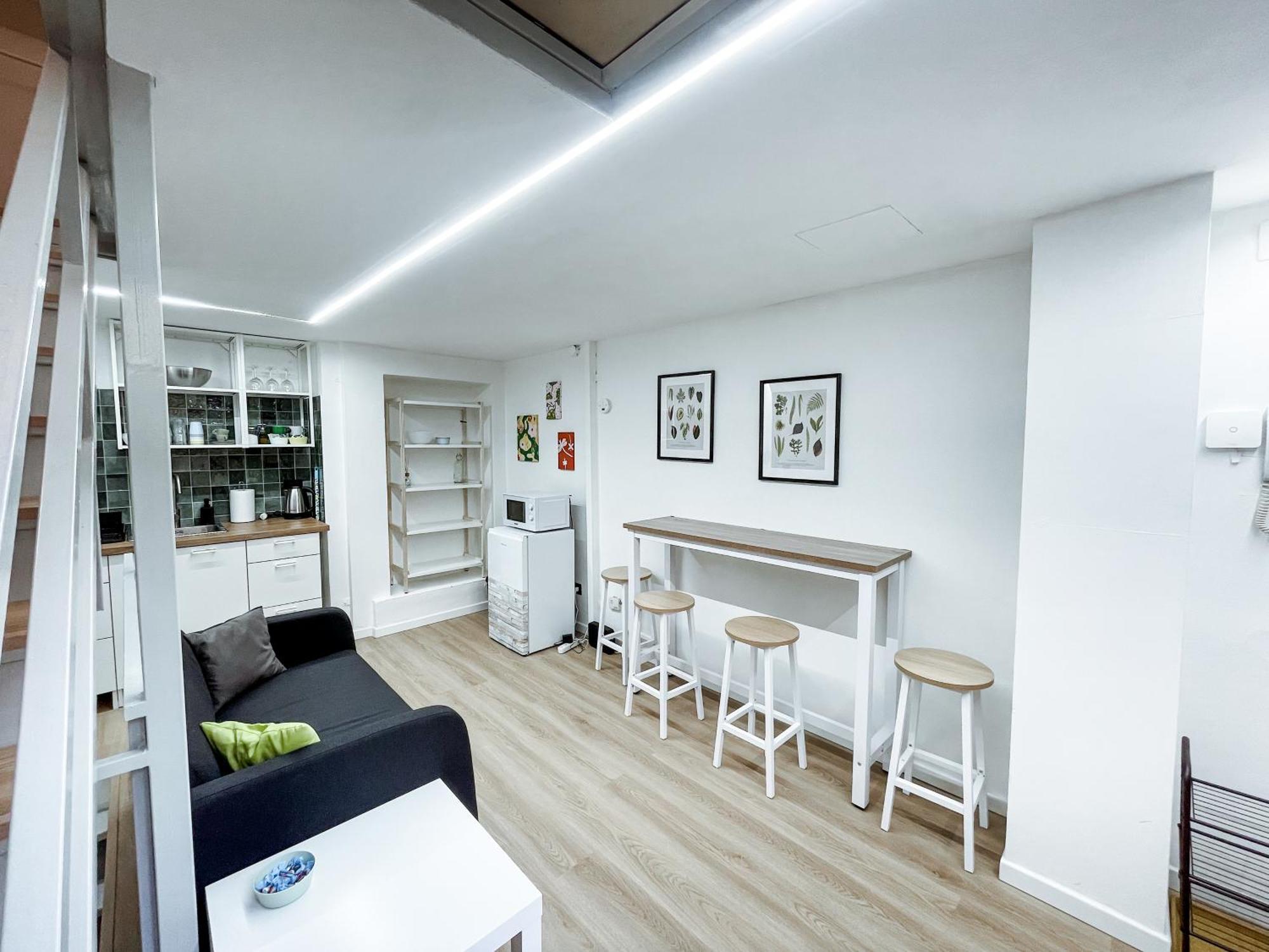 Watt Industrial Loft - Navigli District, Apartment