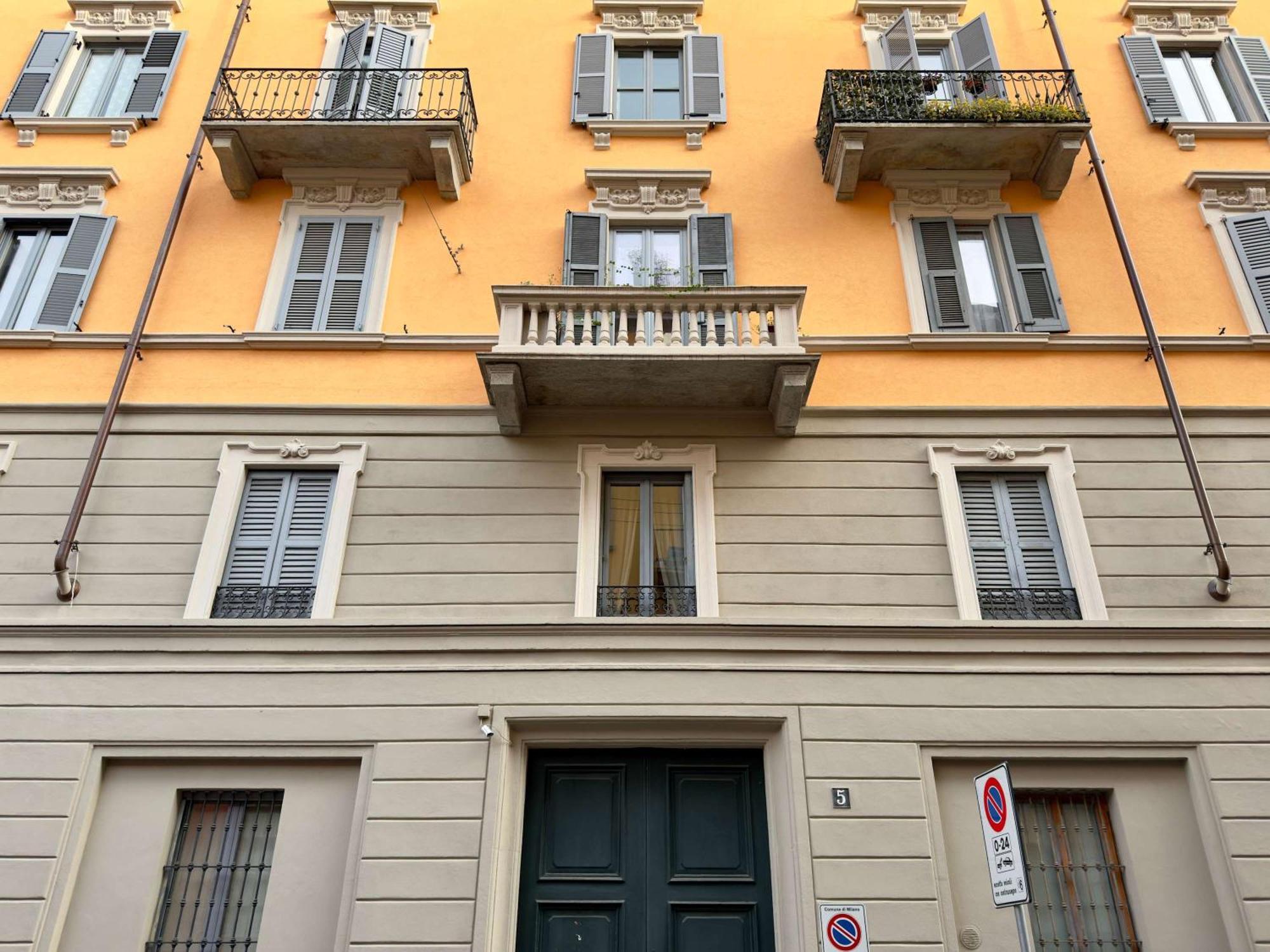 Apartment Homeby, Loft Cicco Urban Elegance In *