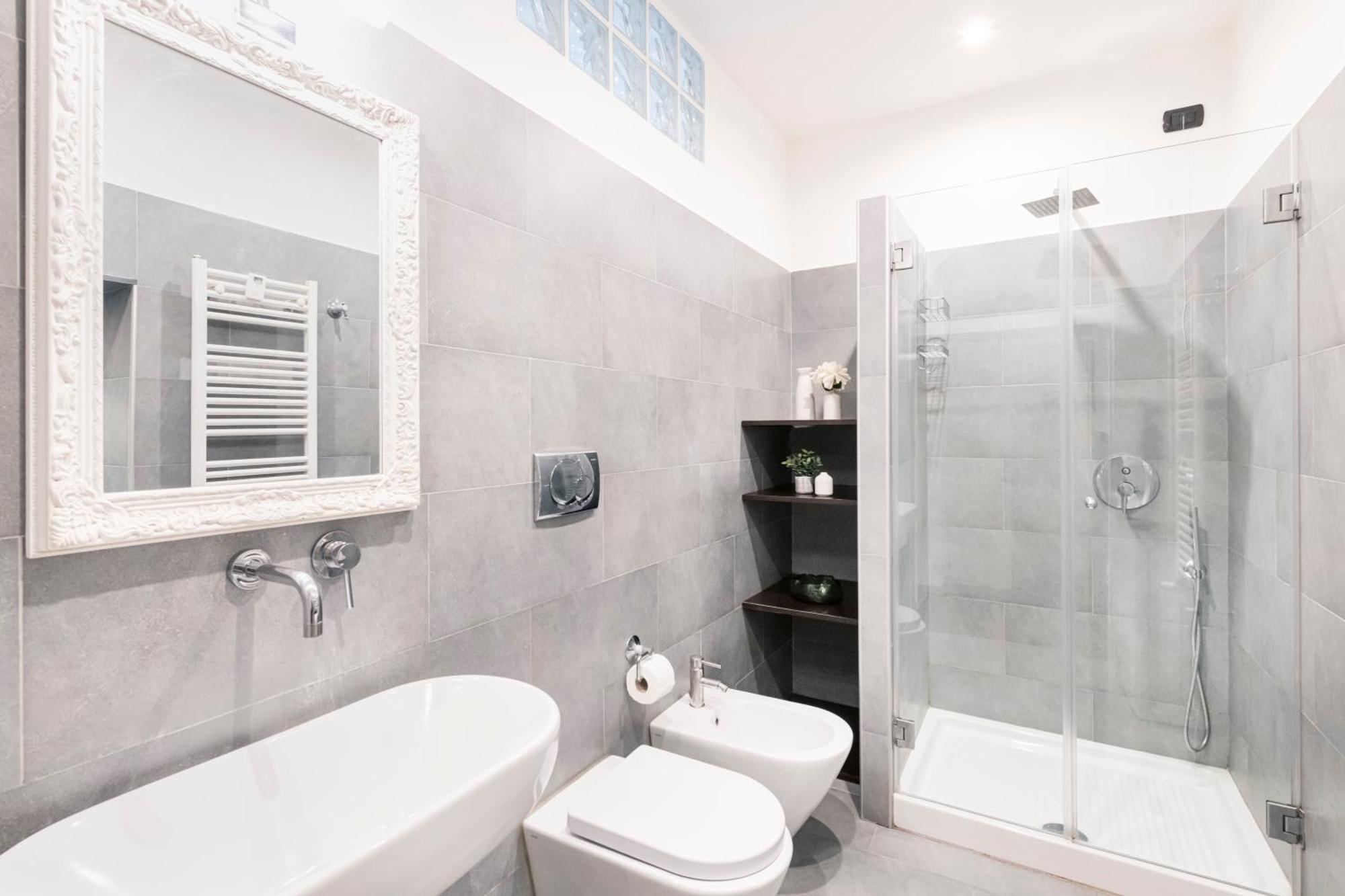 Easylife - Spacious On The First Floor In The Gae Aulenti Area * Milan