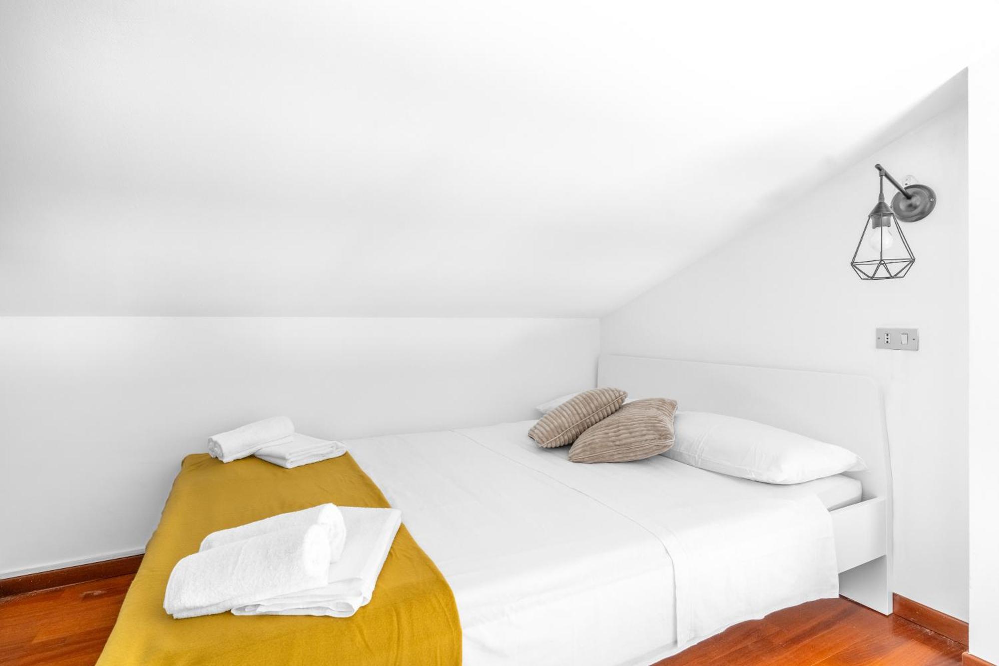 Luxurious Duomo A/c-wi-fi Free * Milan