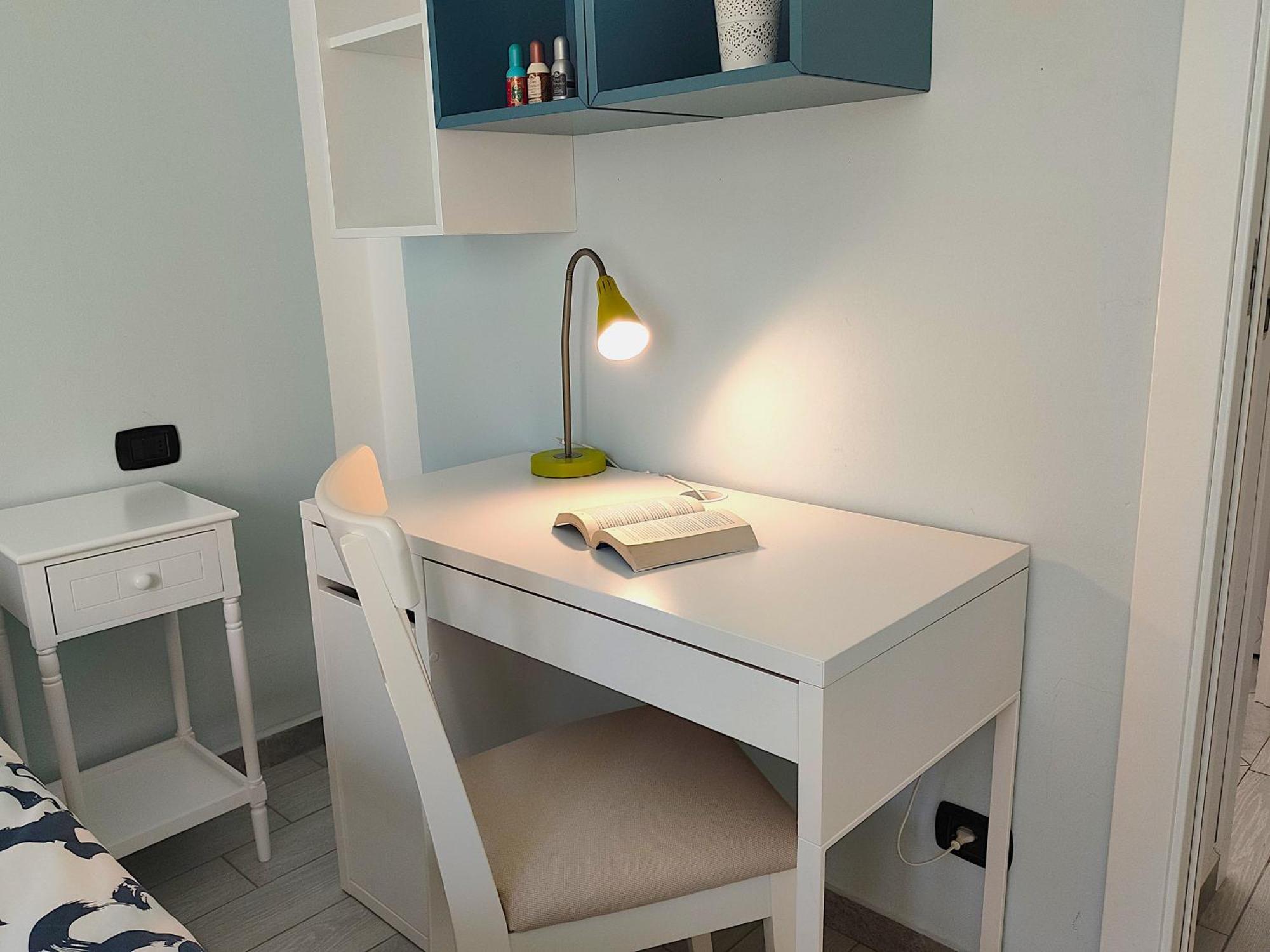 Apartment Matthias - - Modern And Cozy Flat, Close To The Metro - 10min From Station