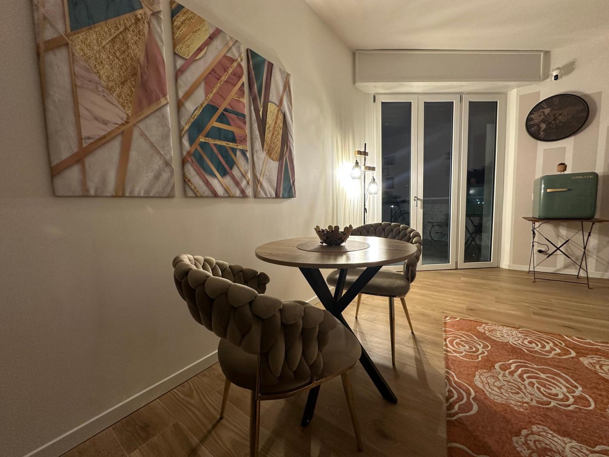 Bed & Breakfast Montenapoleone A 500 Mt Da San Siro Milan