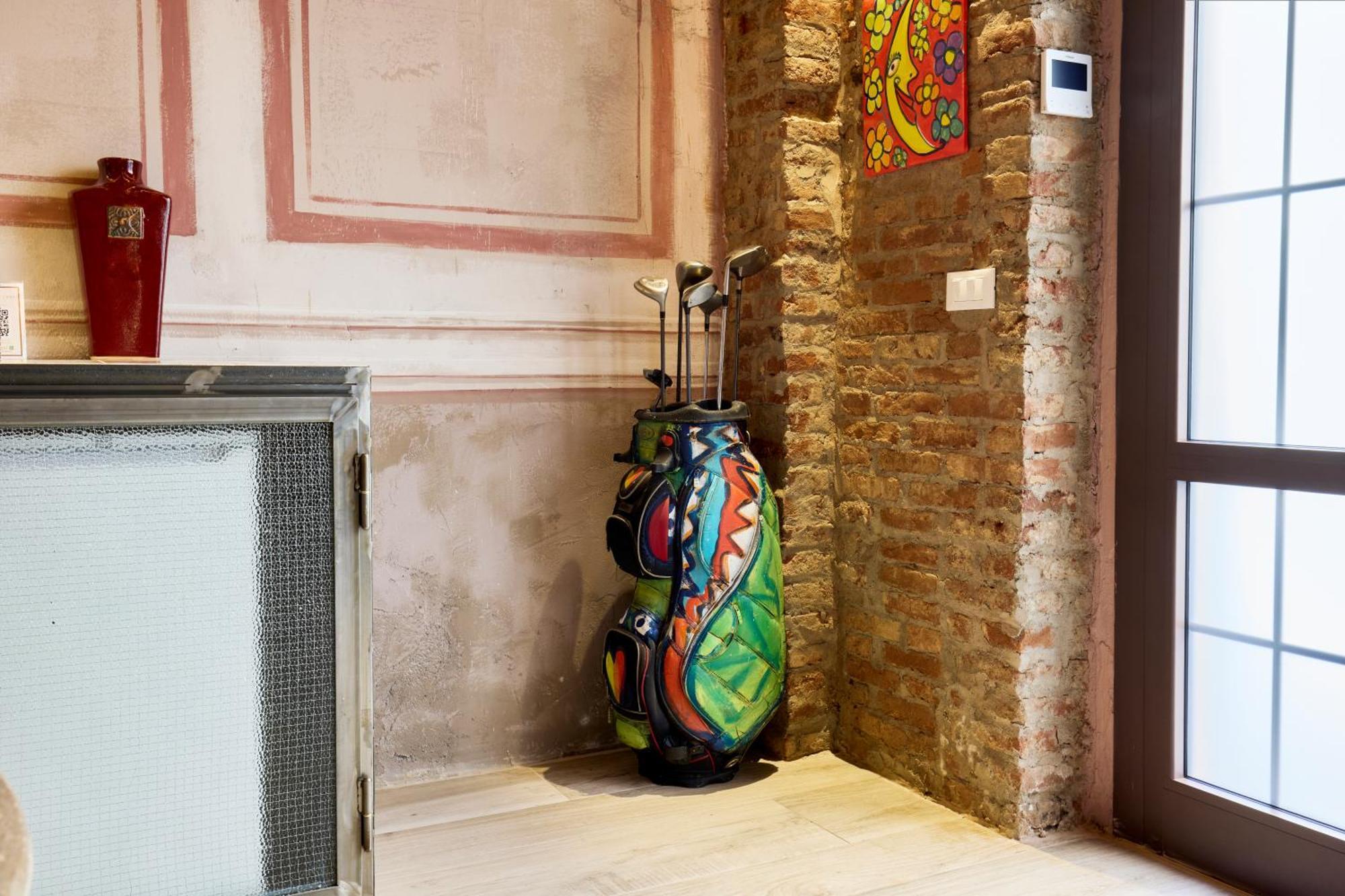 Red Moon-emme Loft * Milano