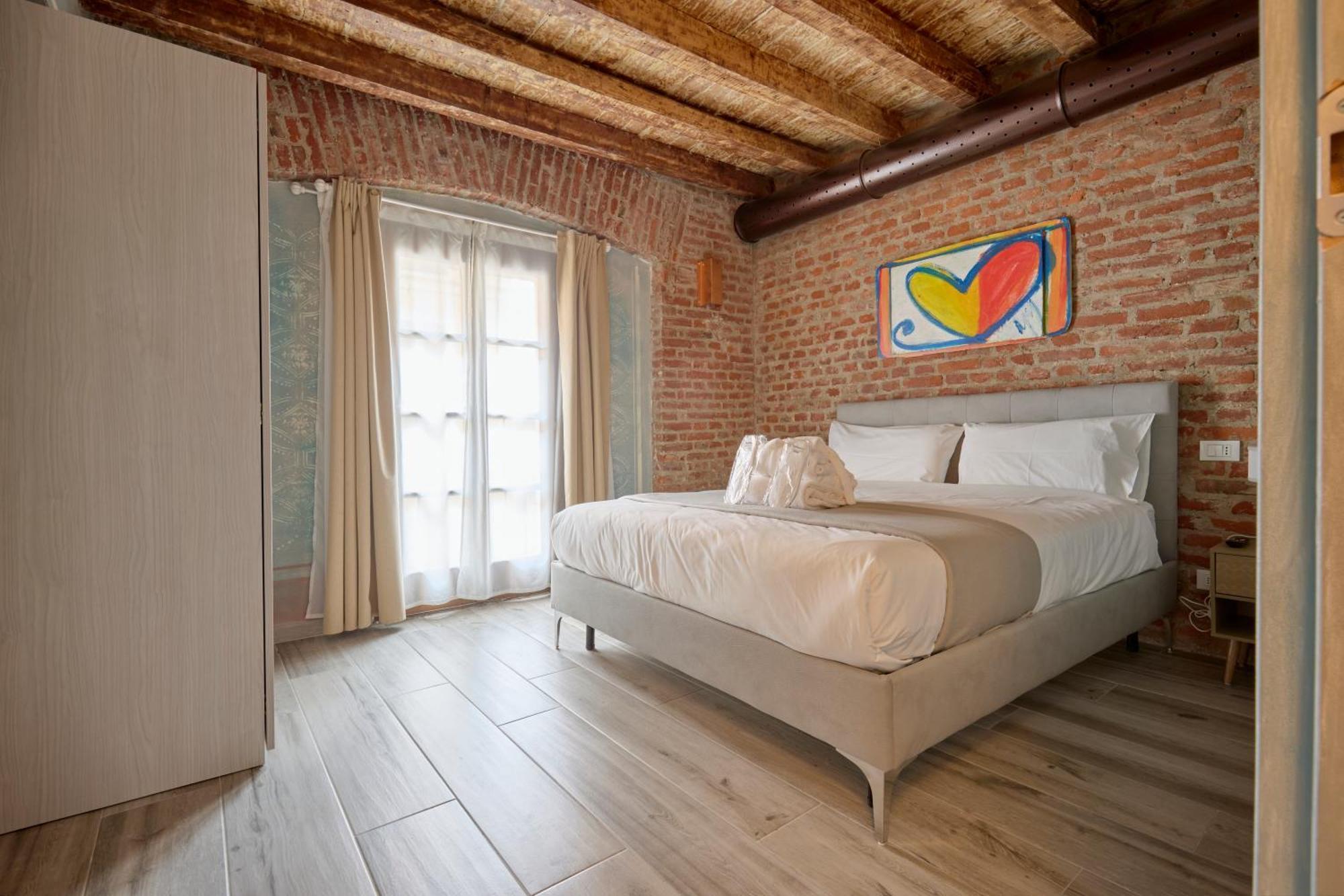 New Moon - Emme Loft * Milan