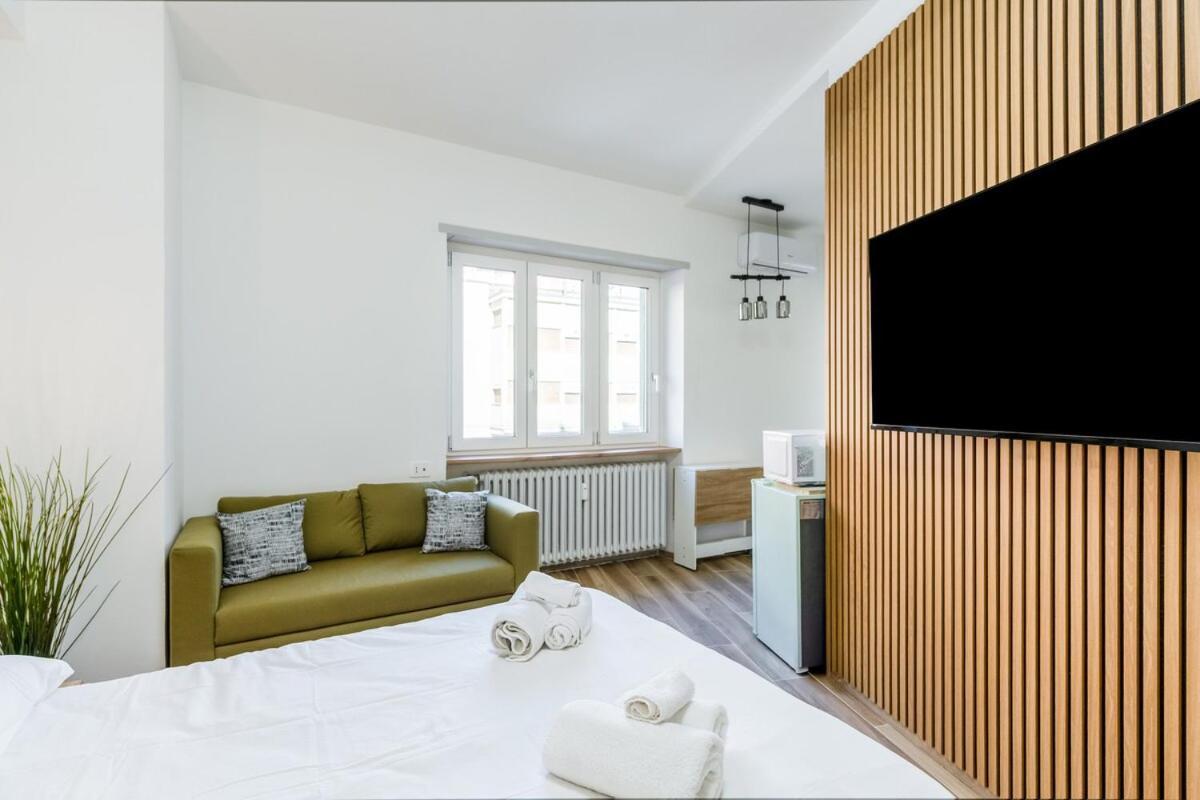 Comfort & Design Minutes Away From The Centre Apartment Milan