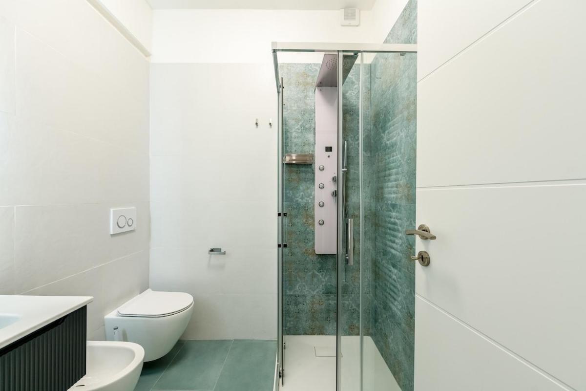 Apartment Bright Elegant Flat With Balcony, Portello *