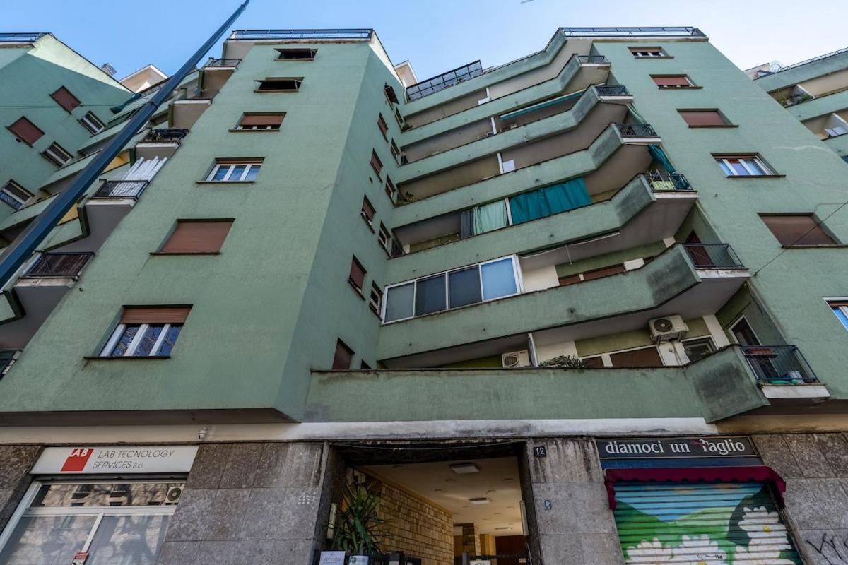 Bright Elegant Flat With Balcony, Portello *