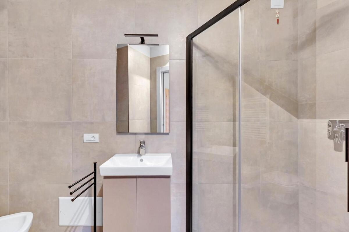 Cozy Navigli Apartment