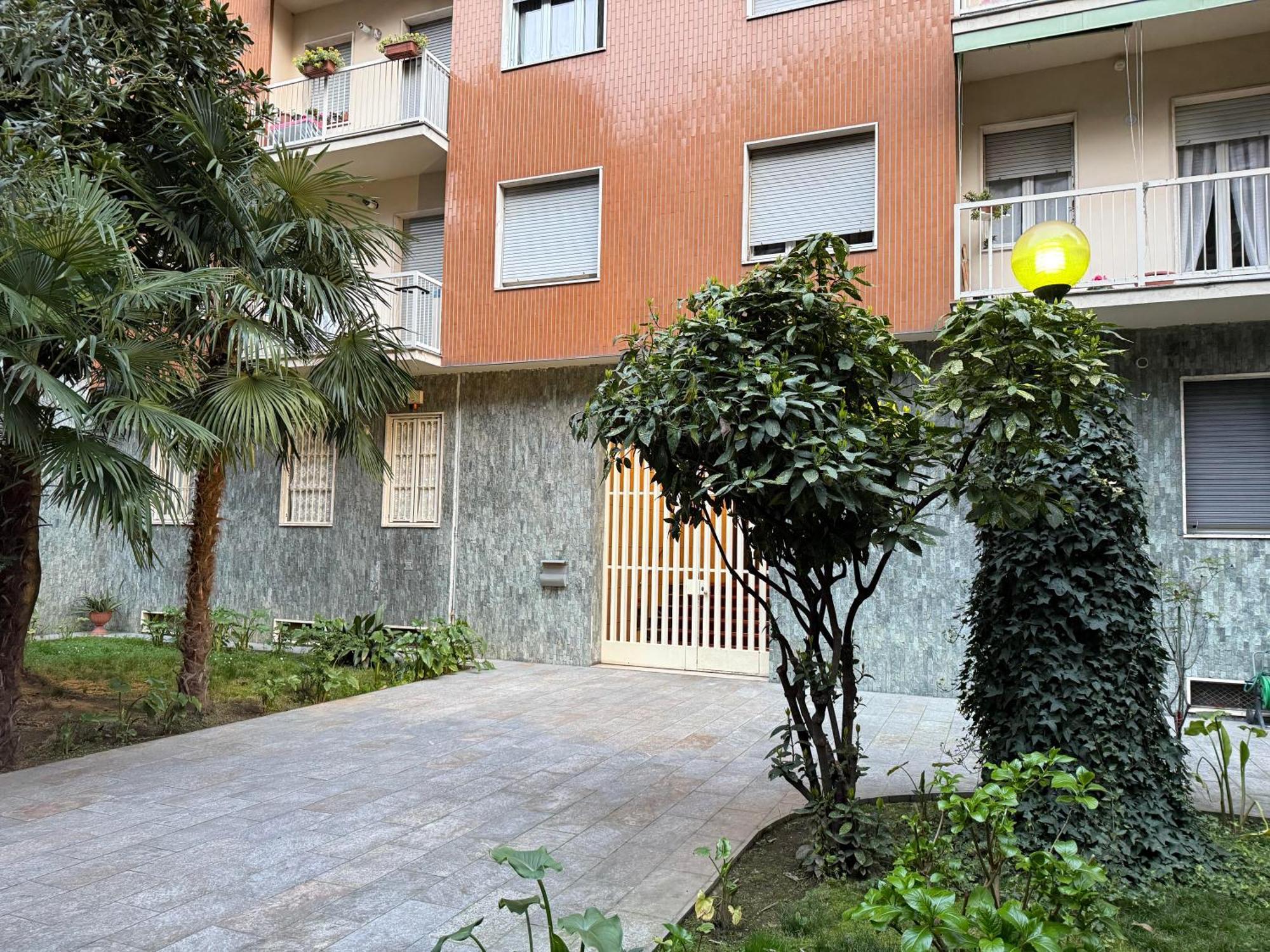 Angera Apartamento Milão