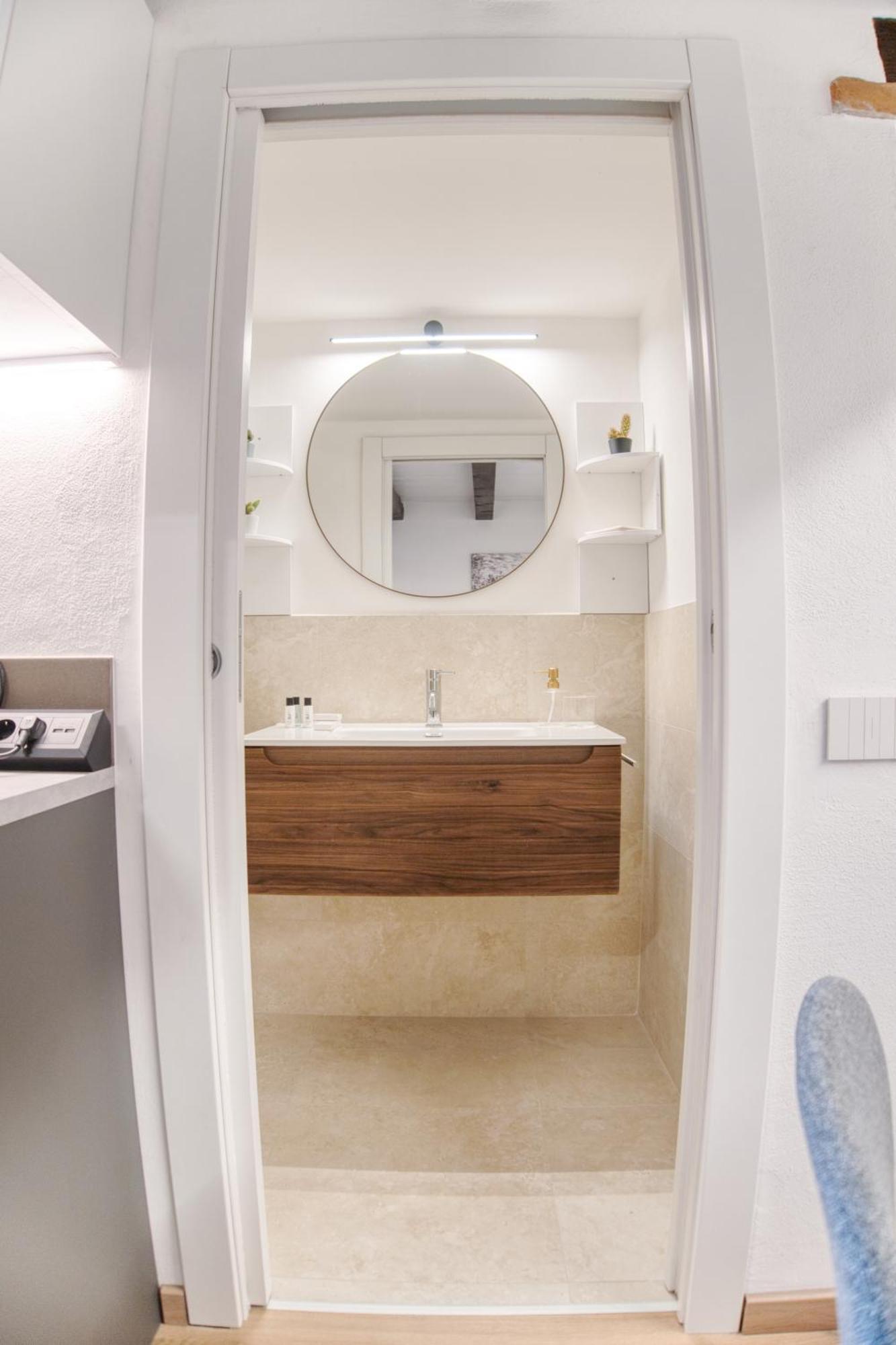 Chich And Modern Mini-loft Navigli Apartment Milan