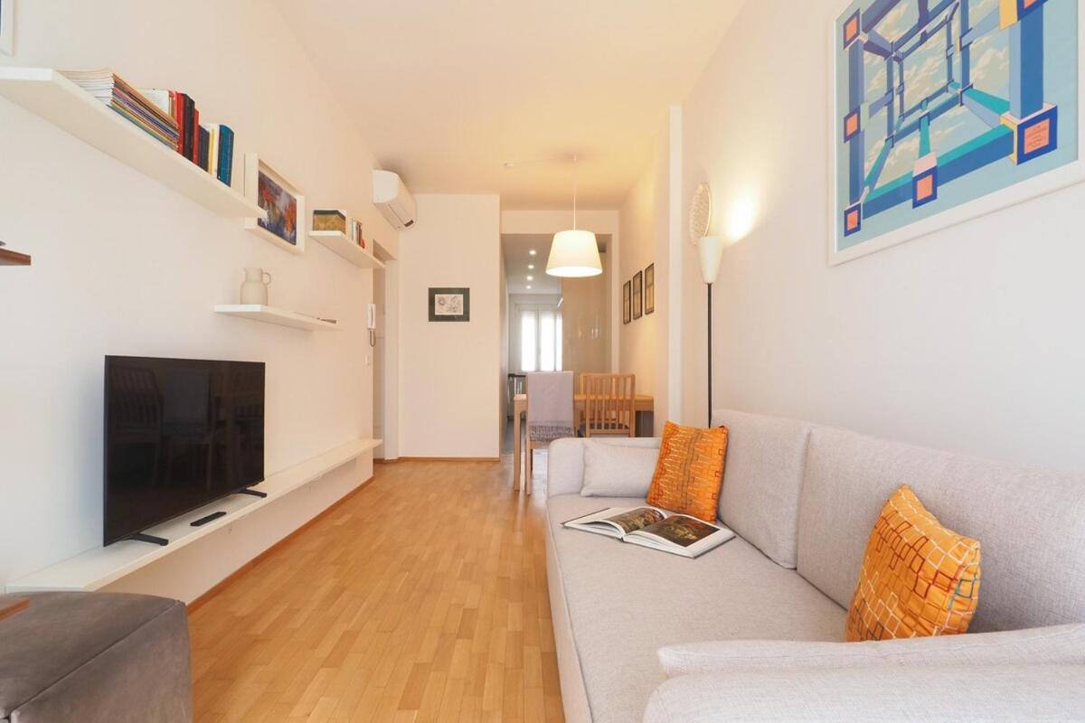 Apartment Quiet One Bedroom Near Tortona District Milan