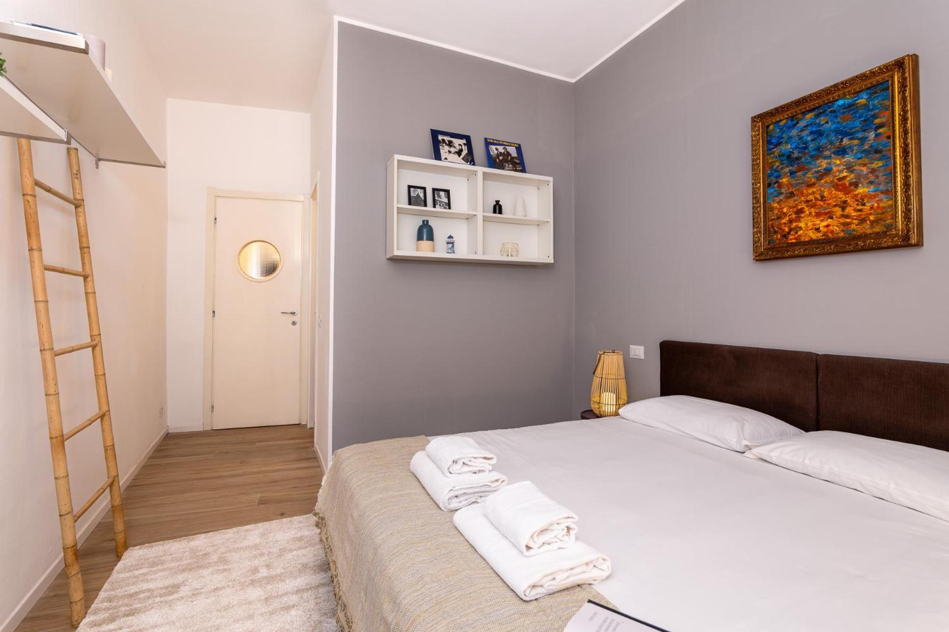 Elegant And Stylish Design In Brera Near The Metro Apartment