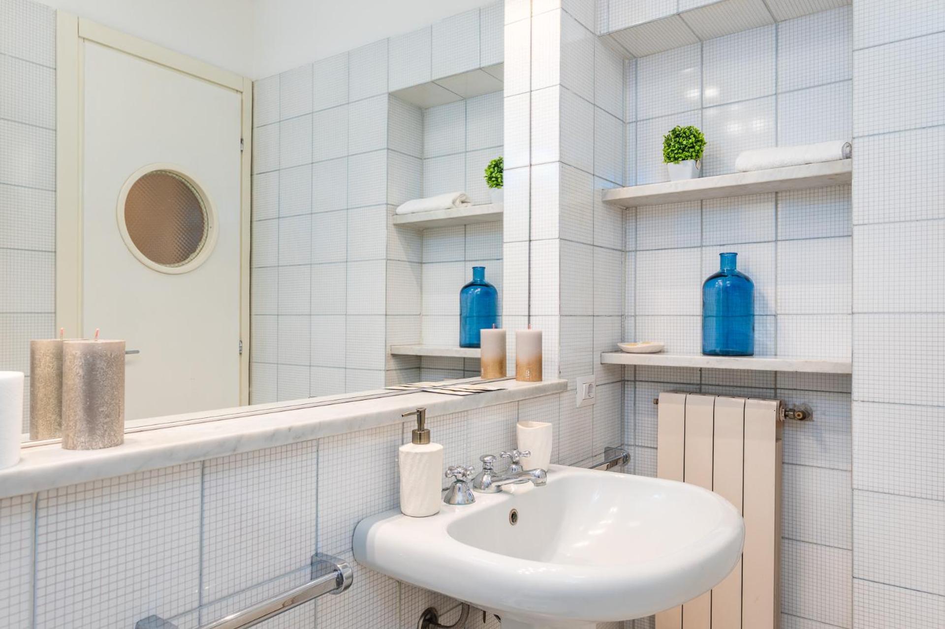 Apartment Elegant And Stylish Design In Brera Near The Metro Milan