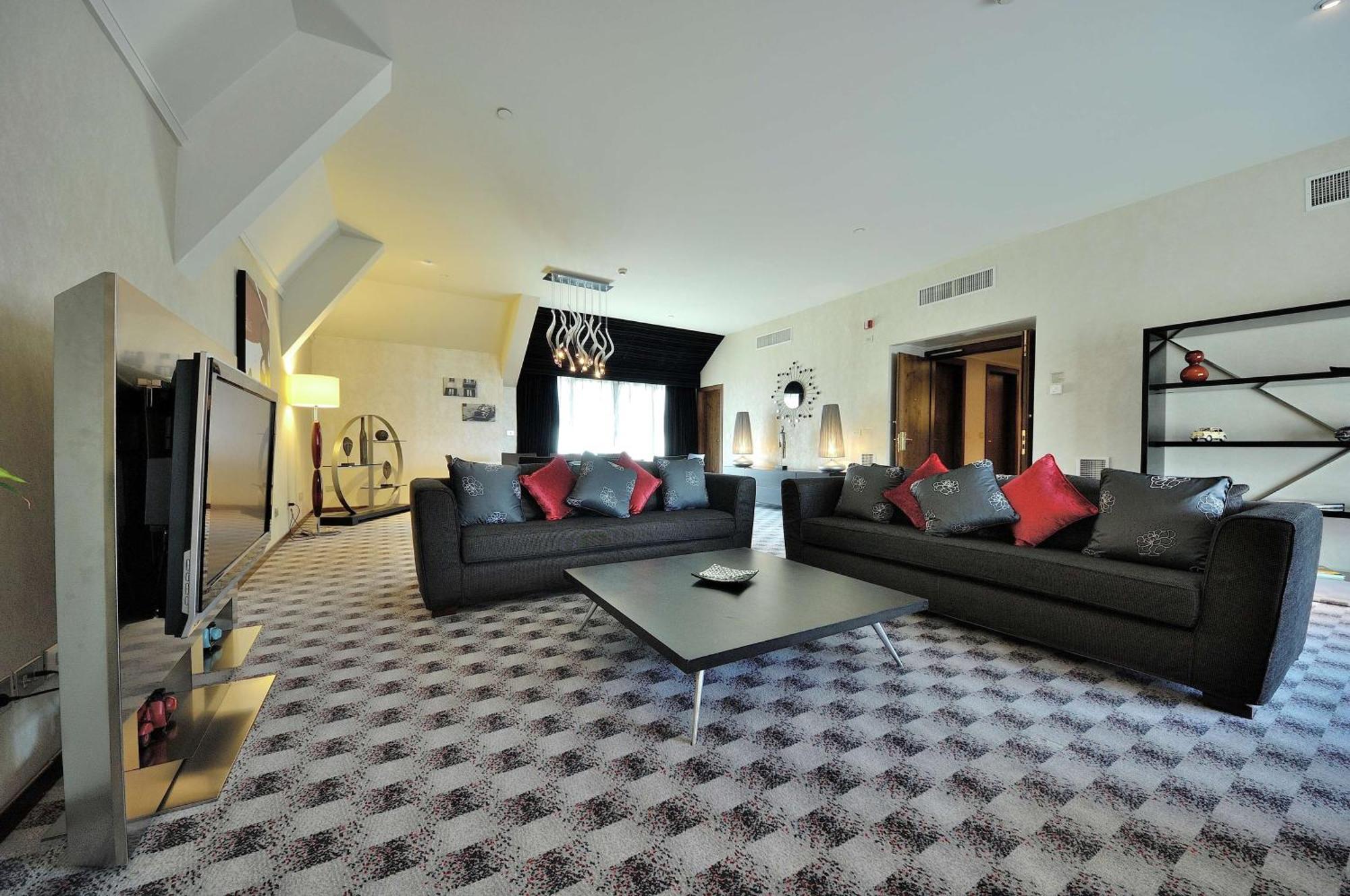 Hilton 4* Milan