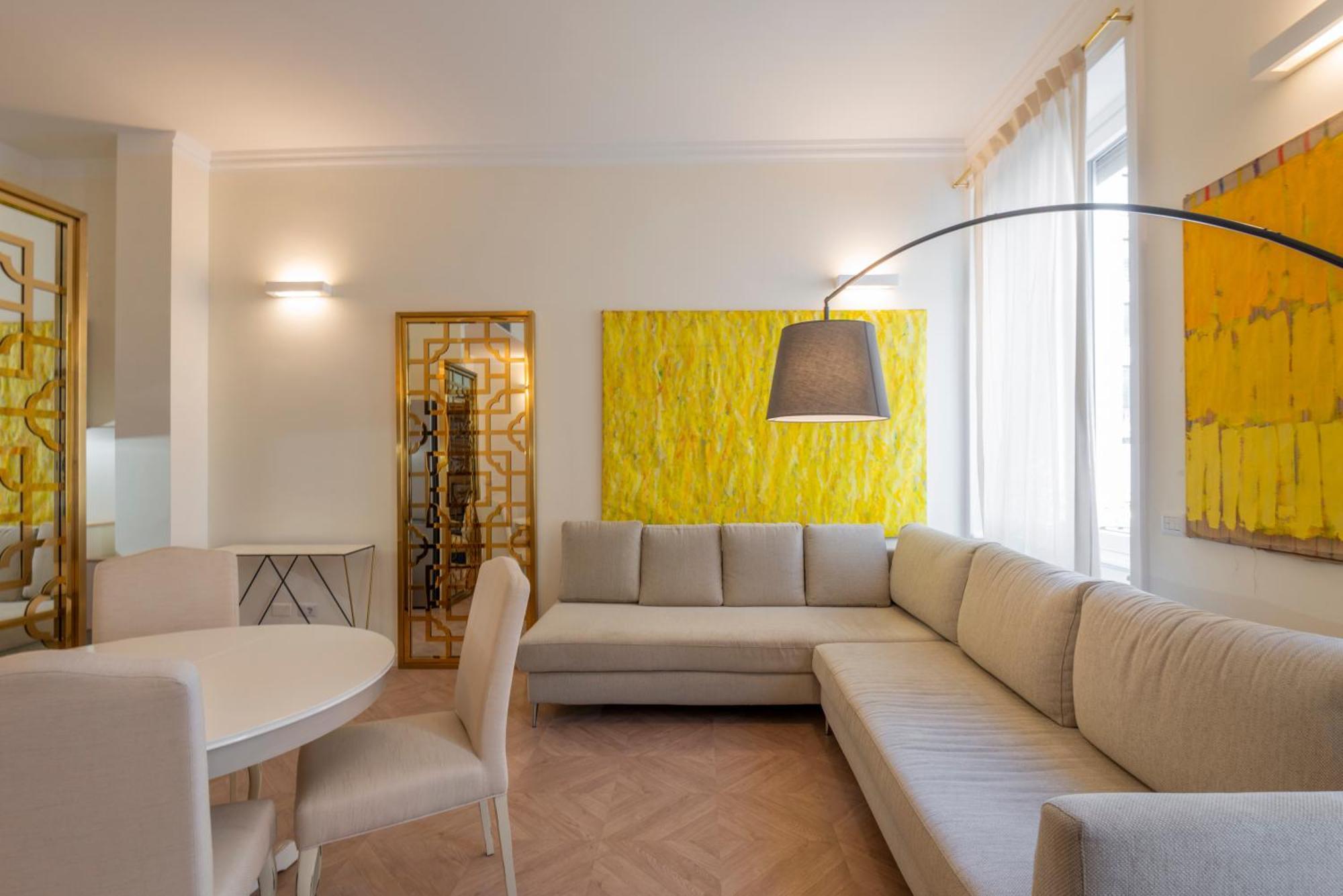 Royal - Centro Brera Milan