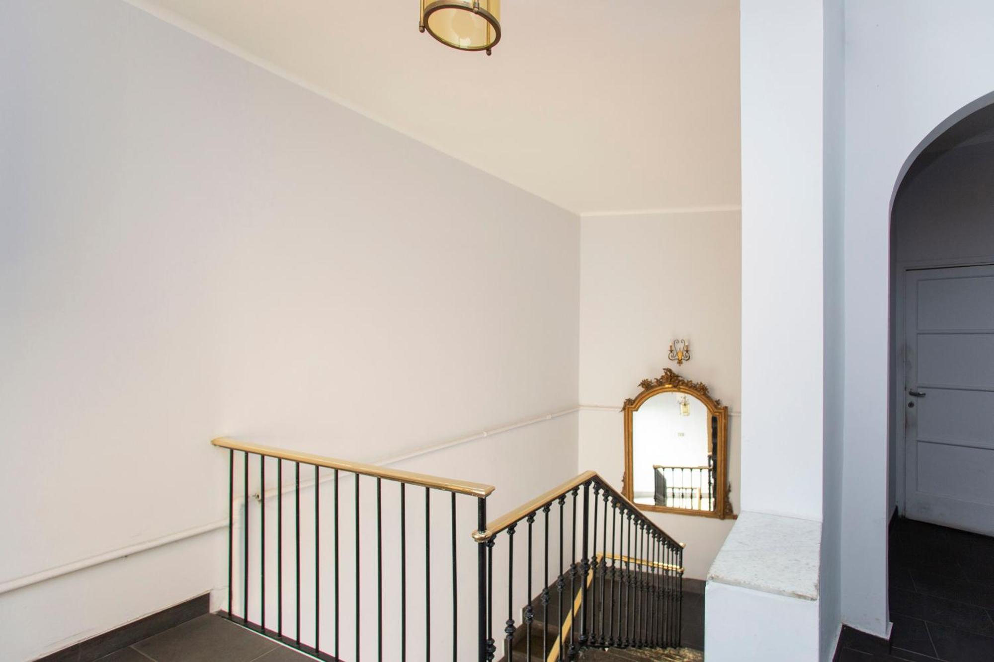 Apartment Exclusive Location, Cozy And Modern *