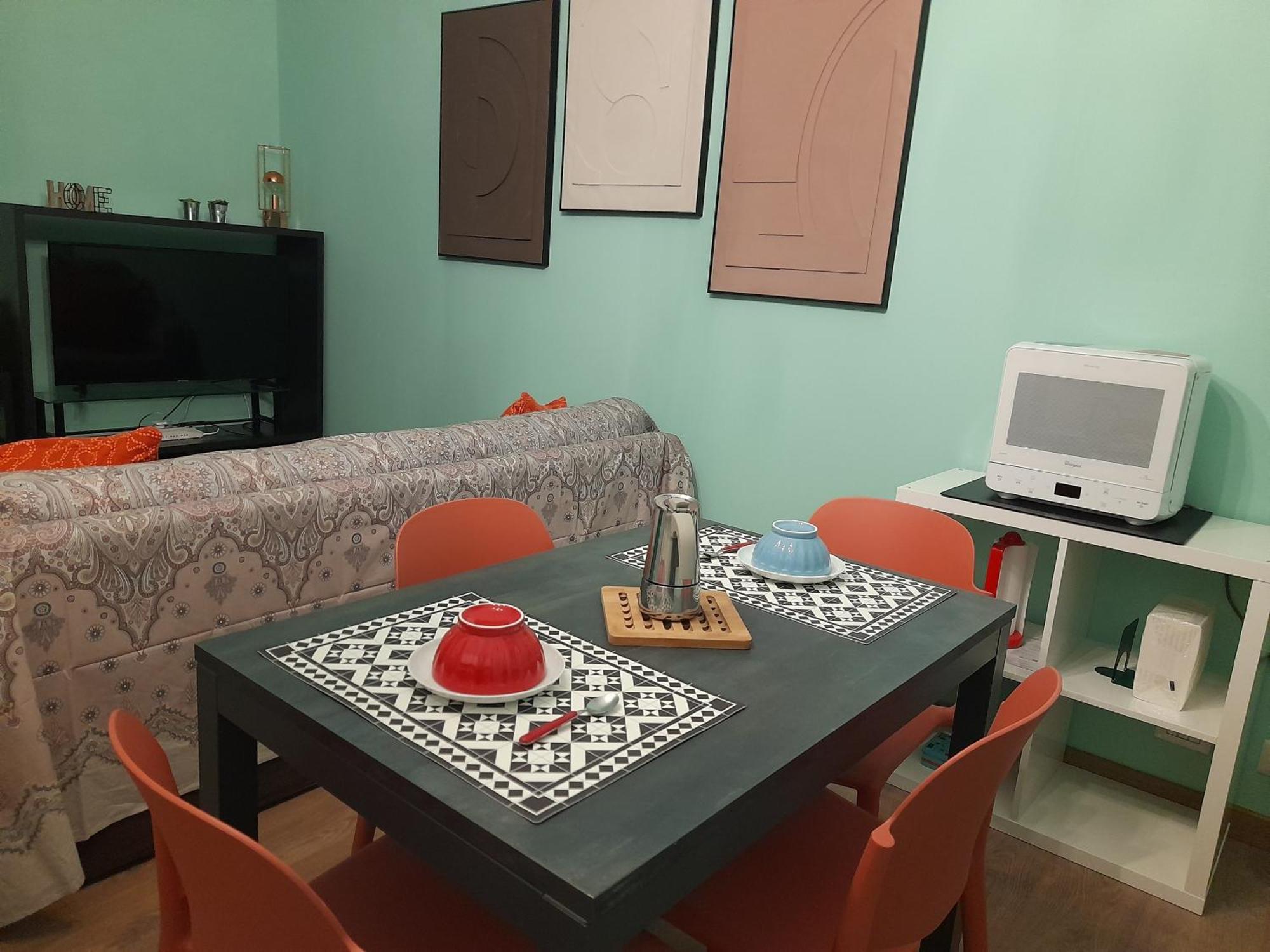 Apartment Comfortable Flat Inside Isola And Garibaldi District Milan