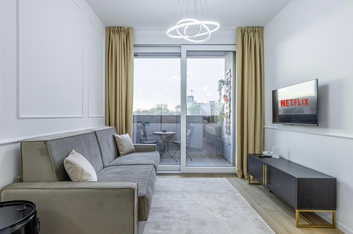Olimpia - Prada Bocconi Ieo Apartment Milan