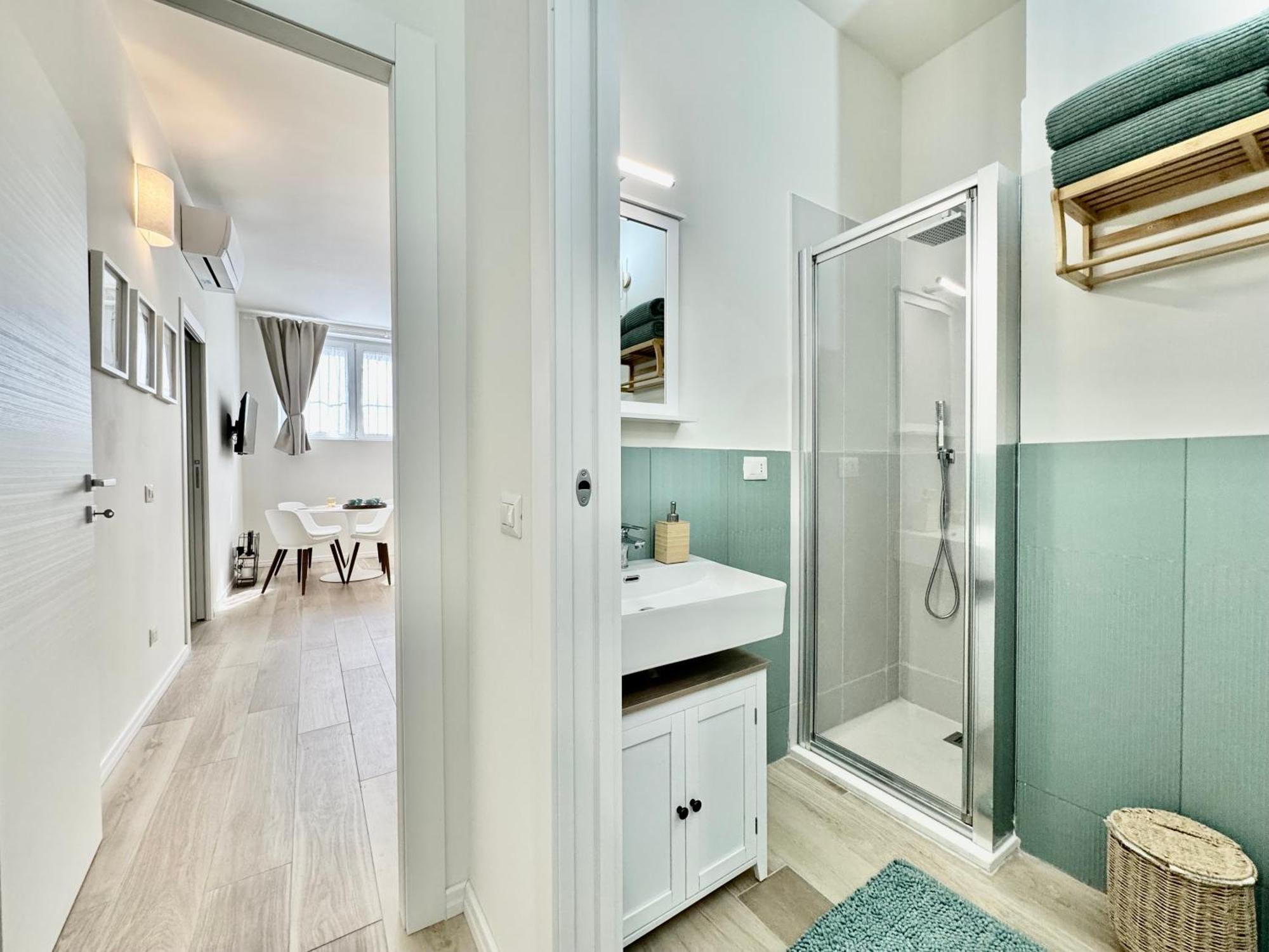 Spacious Near San Siro Milan