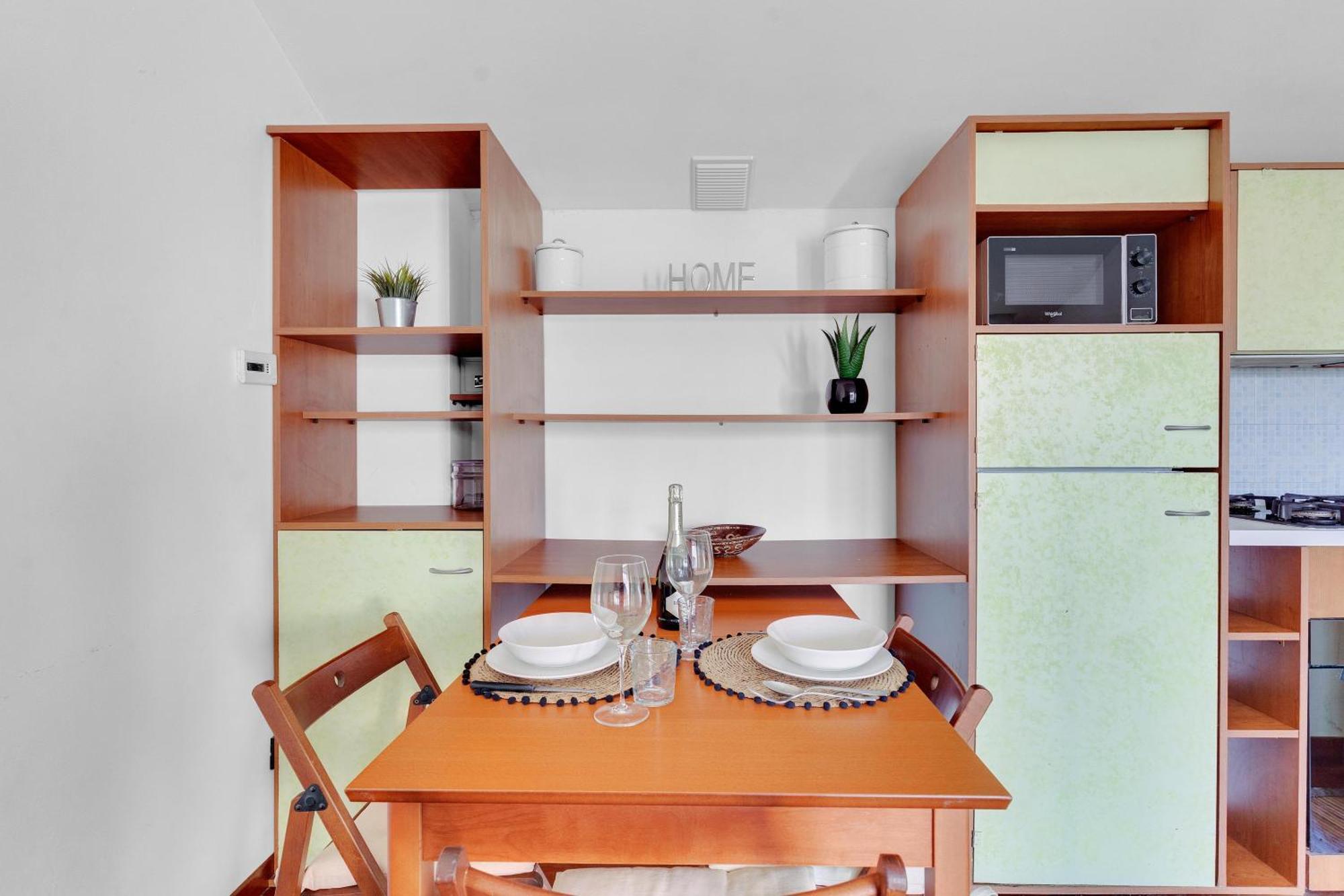 Ug10 -isola-bicocca - - -