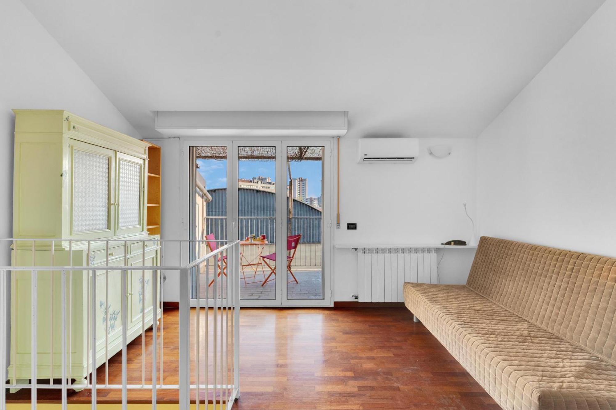 Apartment Ug10 -isola-bicocca - - - Milan