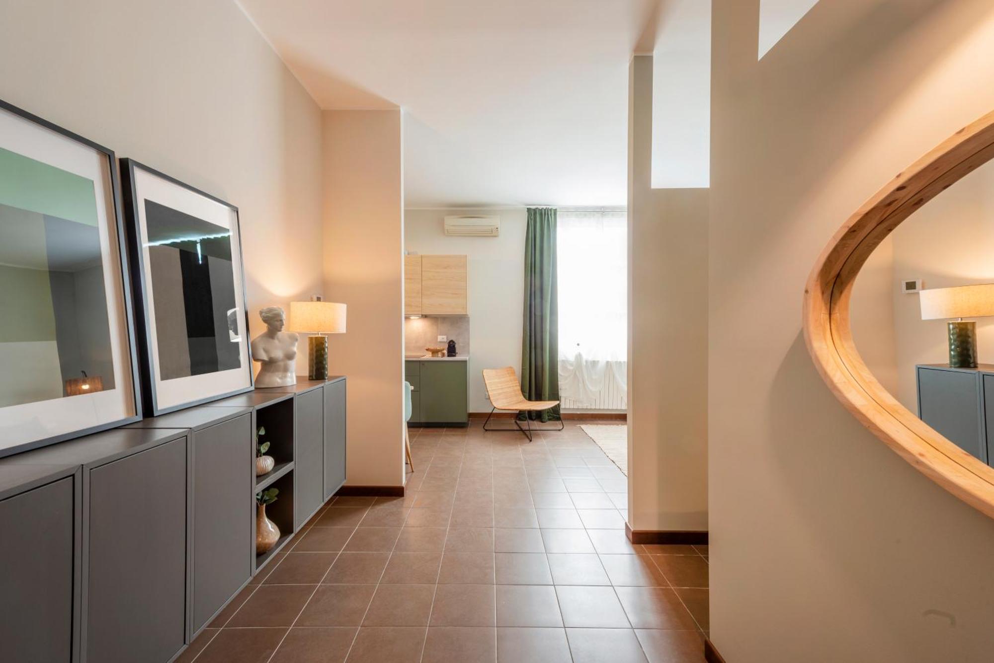 Bazzi, 49 - Bocconi Apartment