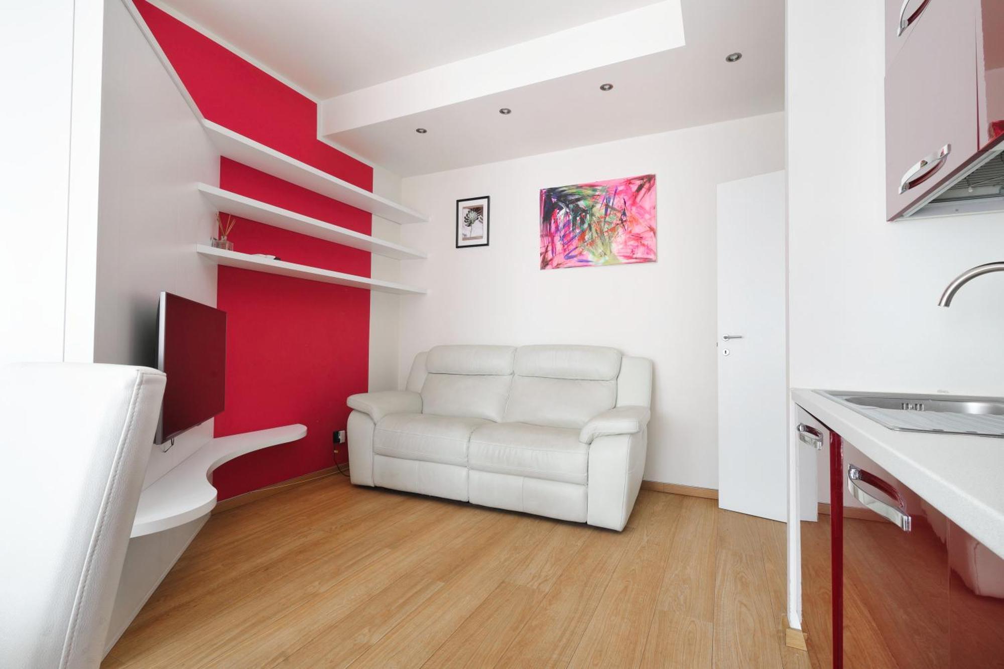 Sunny Hideaway Milan