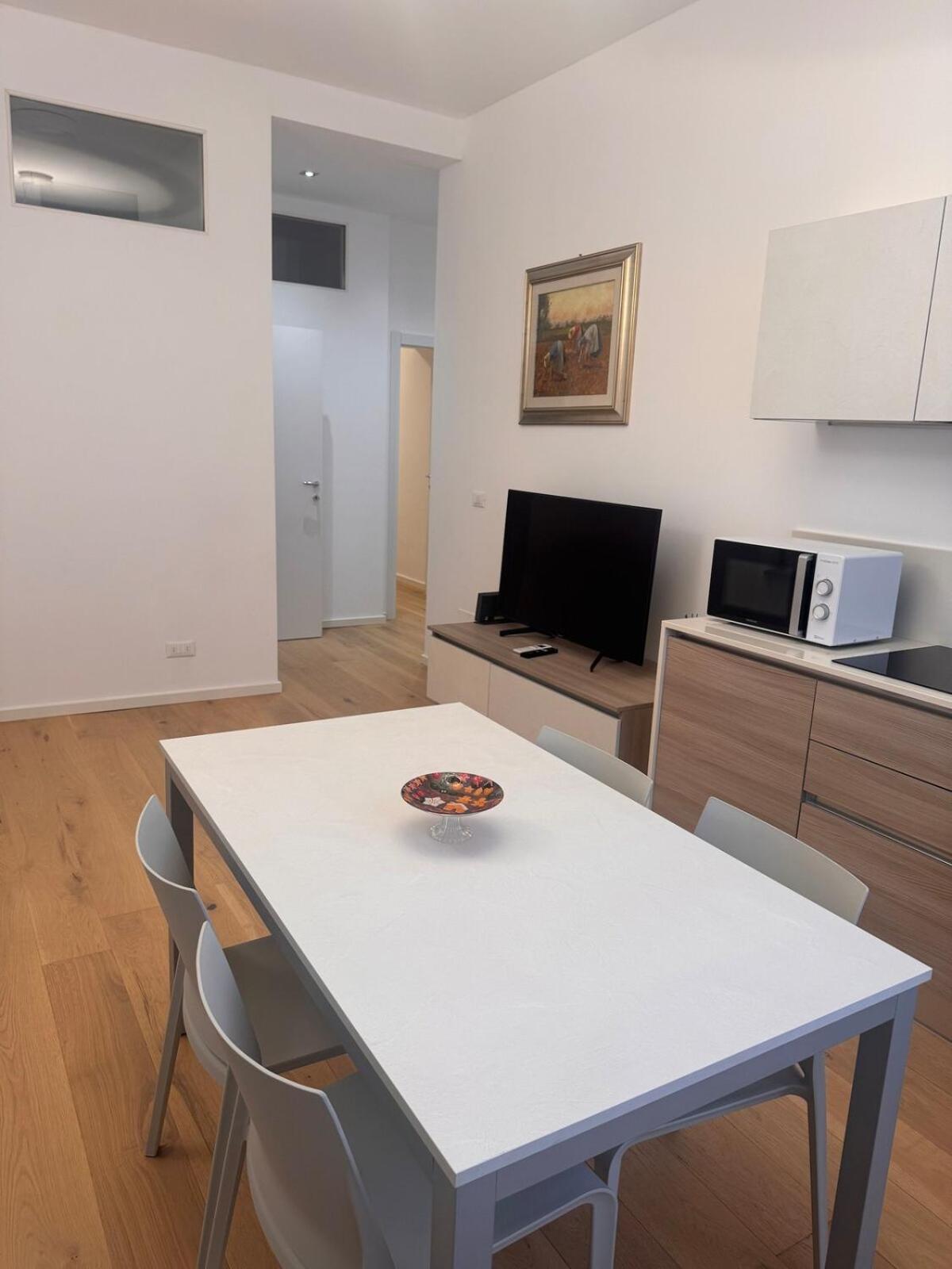Apartamento Porta Romana - Luminoso Bilocale Milão