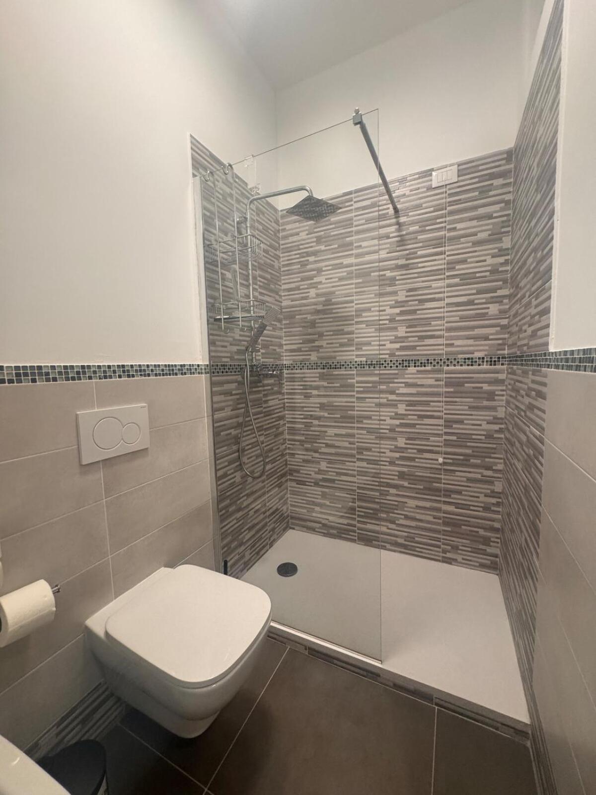 Porta Romana - Luminoso Bilocale Apartamento *