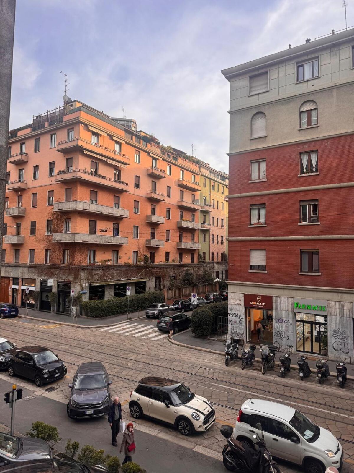 Porta Romana - Luminoso Bilocale Apartamento