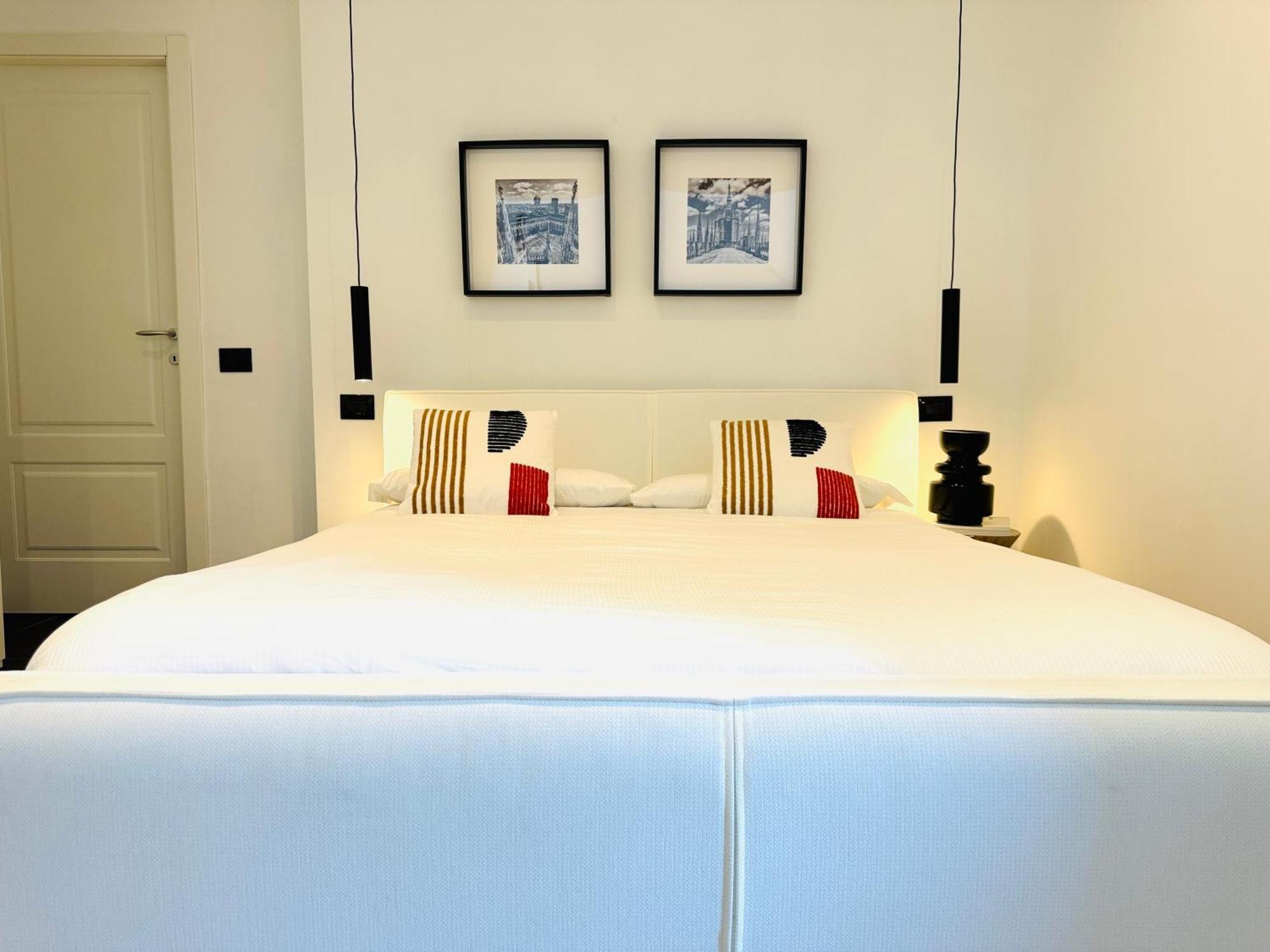 Comecasa 10 Min Walk From Duomo Apartment