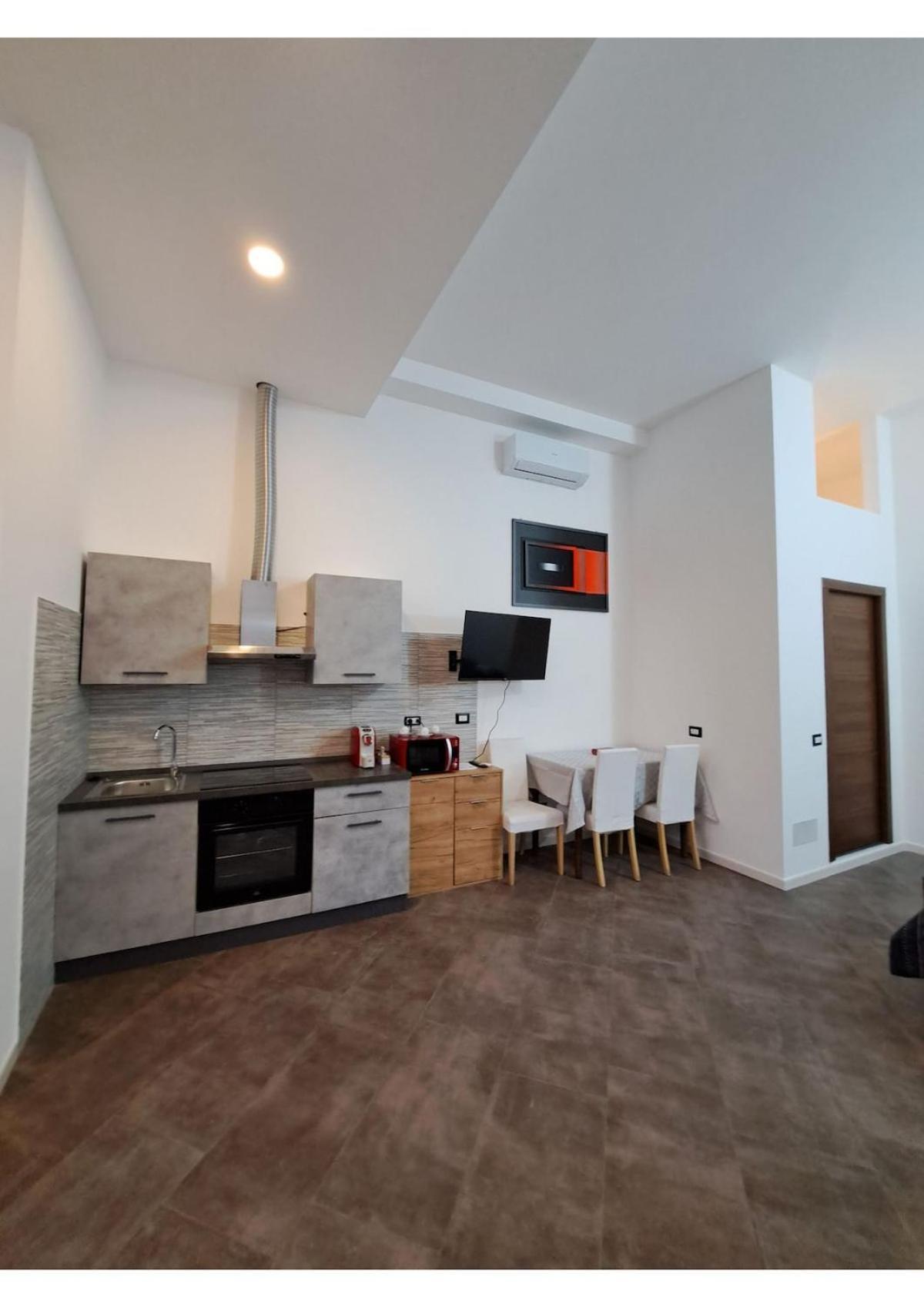 Apartment 01 Monolocale Ristrutturato A Nuovo