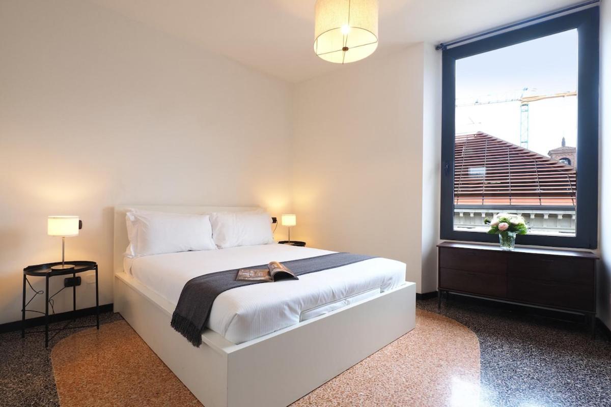 Interior 900 - 4th Floor - Duomo - Missori Apartment *