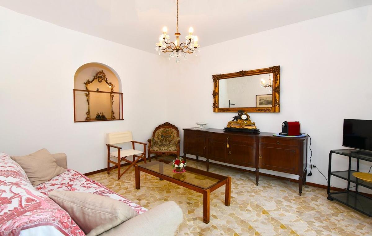 Apartment San Siro-gambara, Trilocale Duomo 20min *