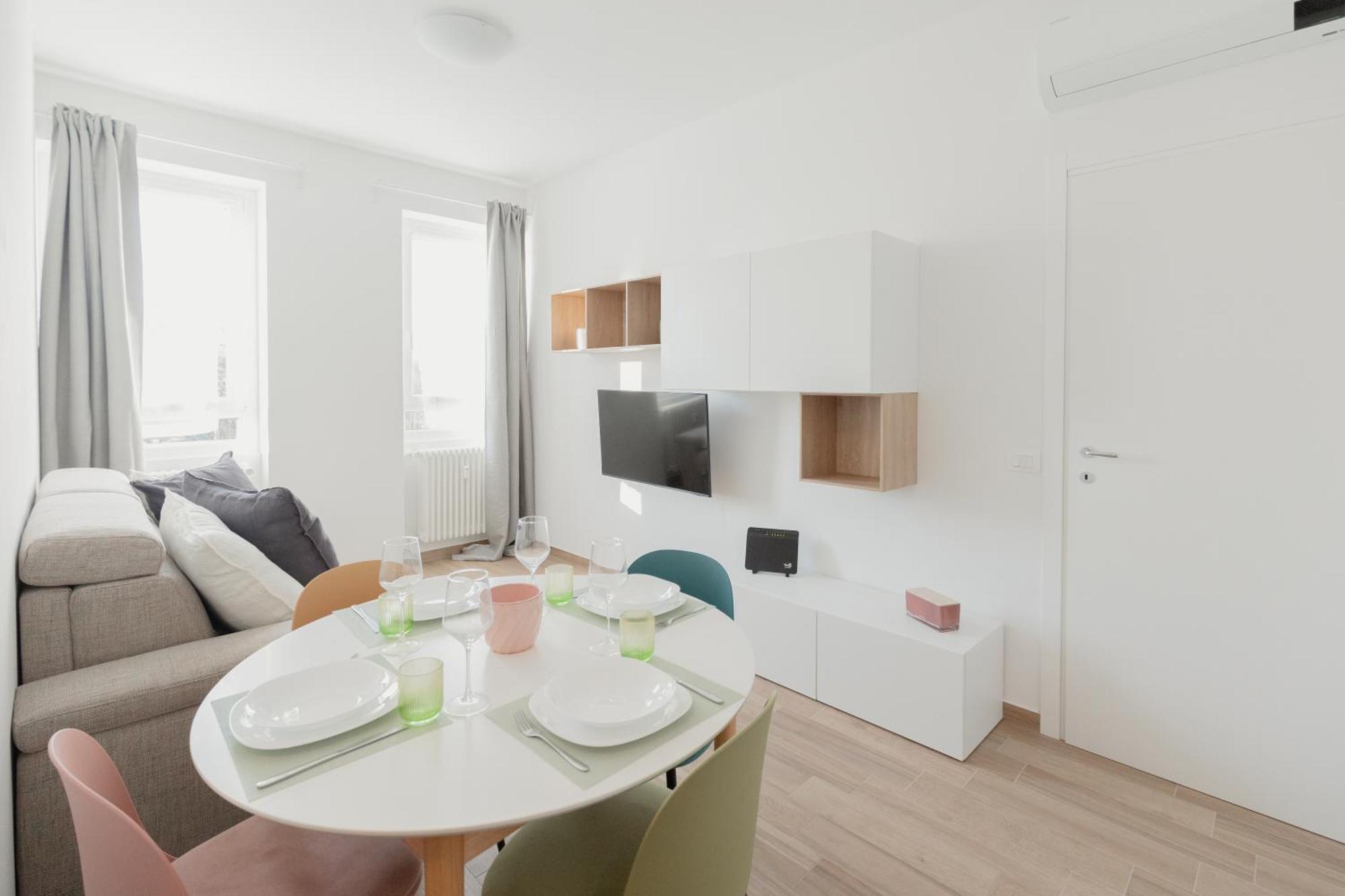 Gohost - Cozy And Bright Flat Near The Navigli