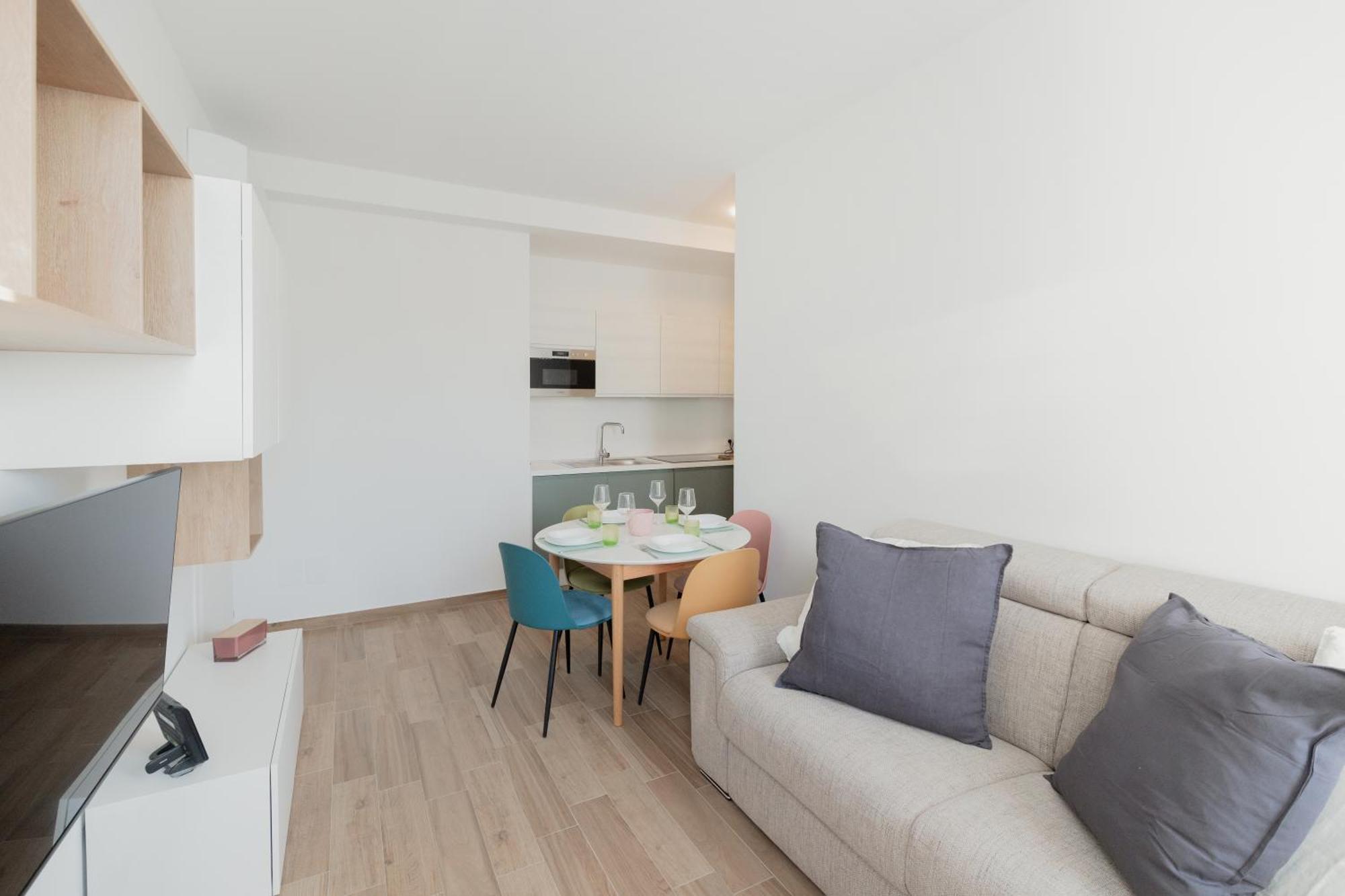Gohost - Cozy And Bright Flat Near The Navigli Apartment
