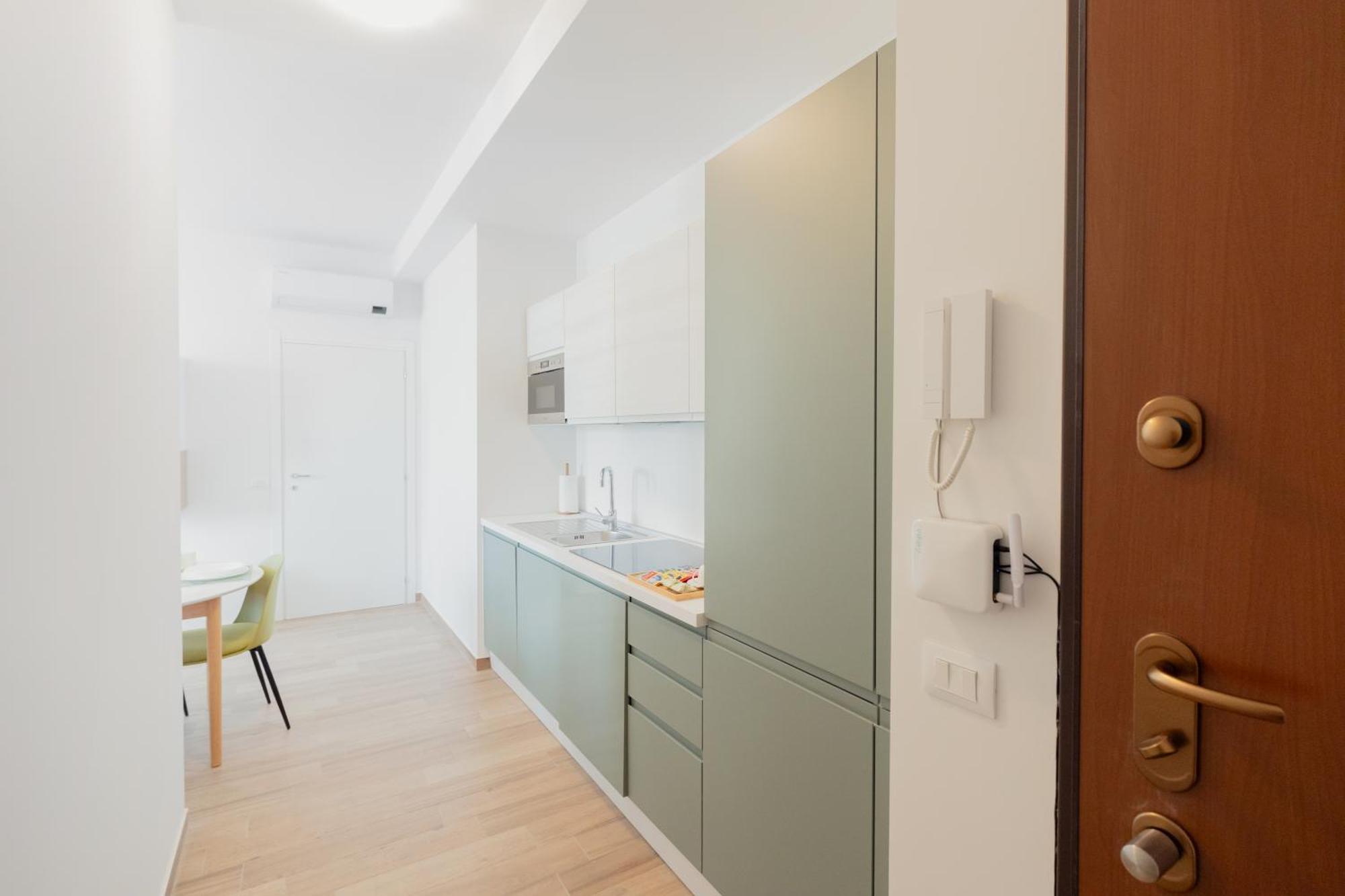Gohost - Cozy And Bright Flat Near The Navigli Apartment