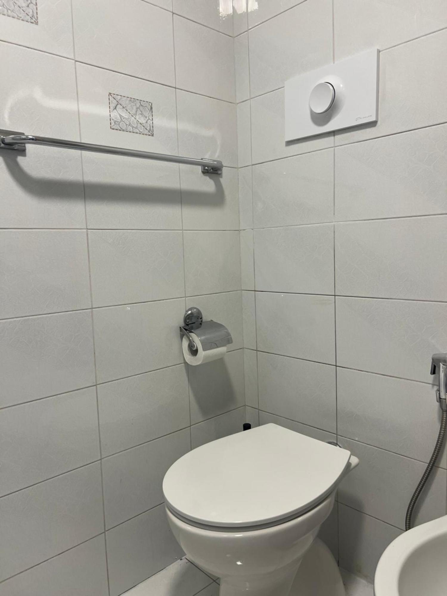 Grazioso Appartamento A Due Passi Da Bocconi E Magazzini Generali Apartment *