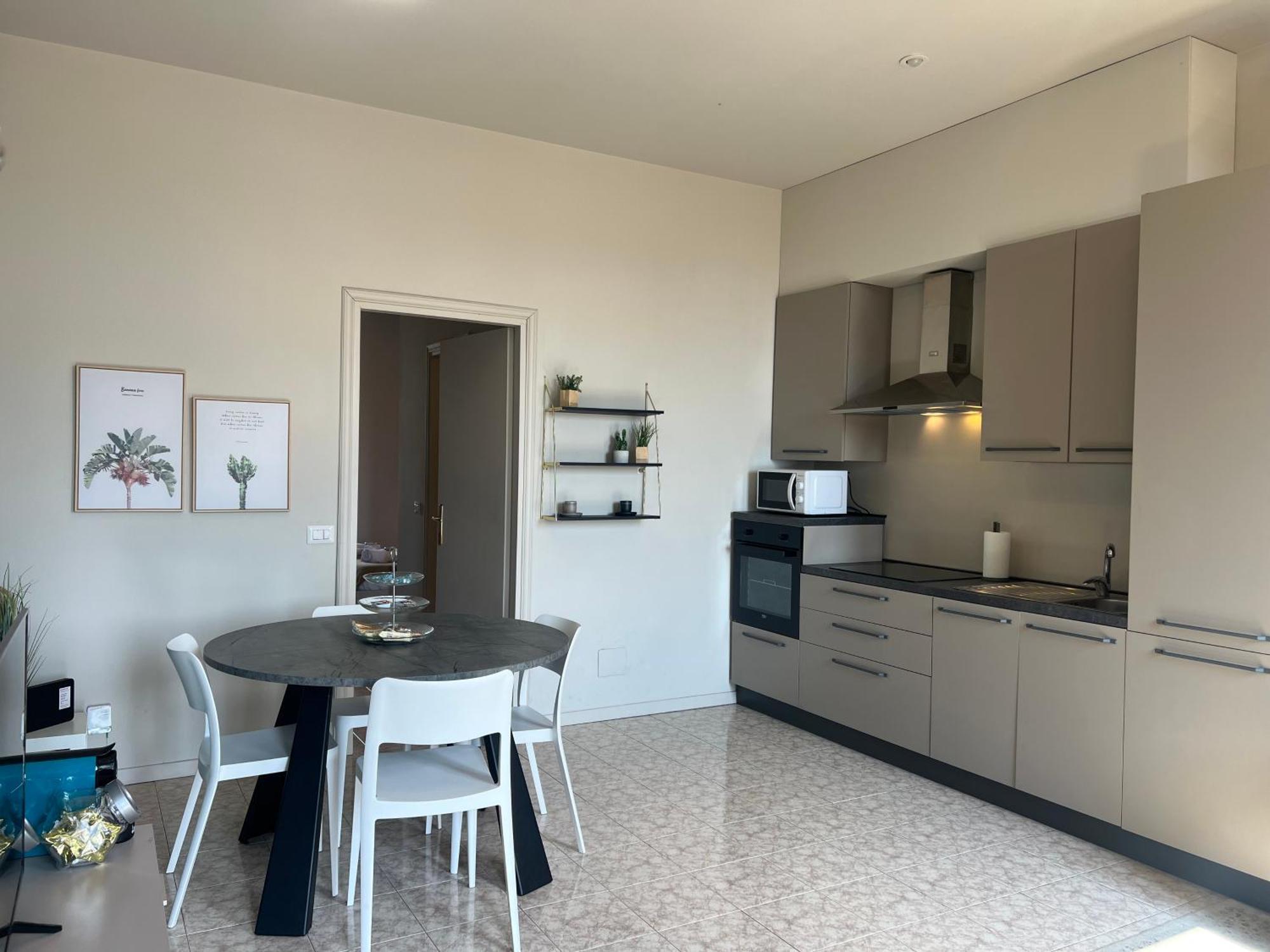 Apartment Grazioso Appartamento A Due Passi Da Bocconi E Magazzini Generali *